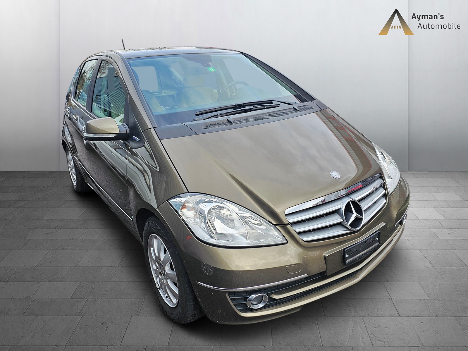 MERCEDES-BENZ A 160 (150) BlueEfficiency Elégance-image-2