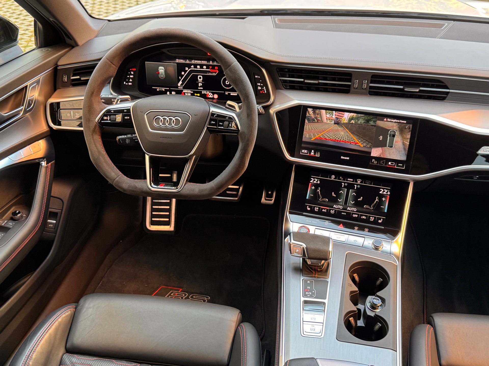 AUDI RS6 Avant 4.0 TFSI V8 quattro-image-11