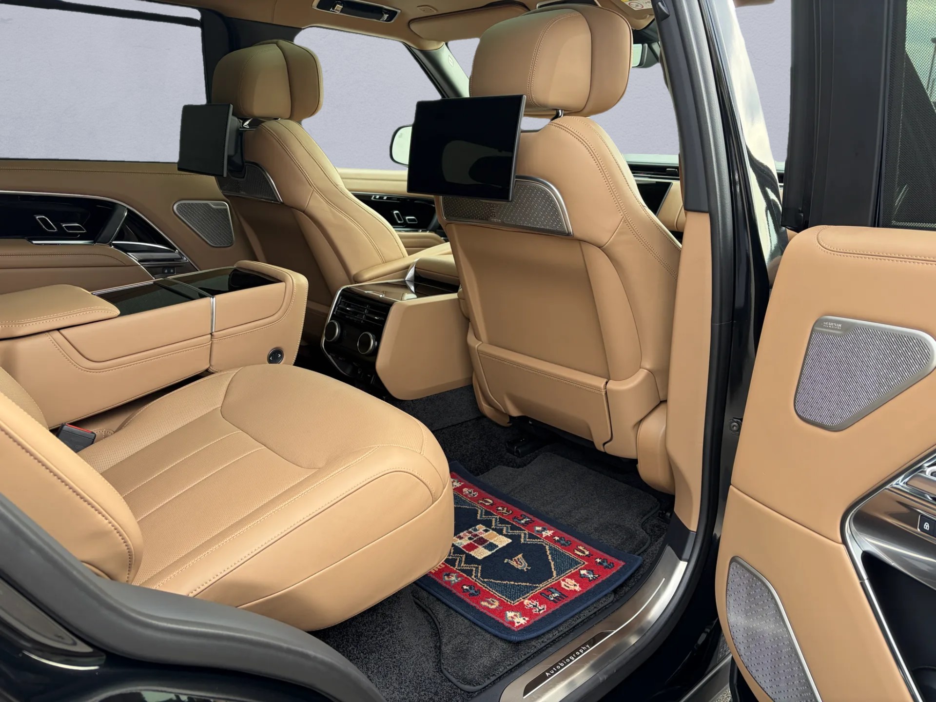 LAND ROVER Range Rover LWB D350 3.0D I6 MHEV Autobiography Automatic-image-10