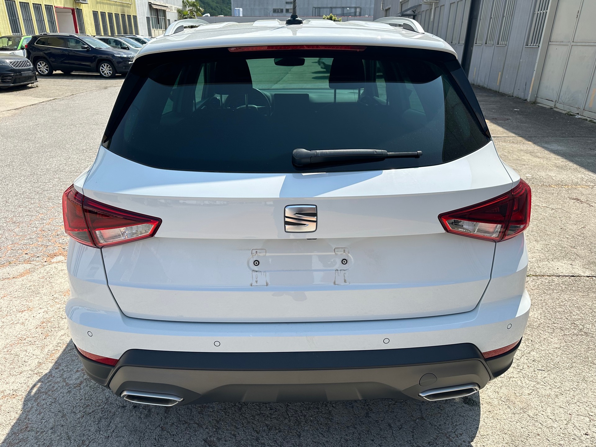 SEAT Arona 1.0 TSI Eco Style DSG-image-3