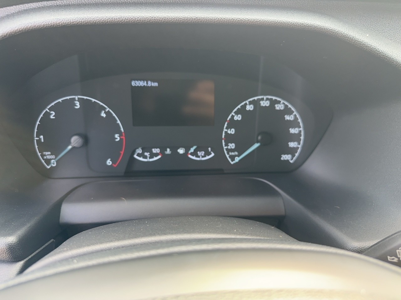 FORD Tourneo Custom 320 L2H1 Titanium-image-10
