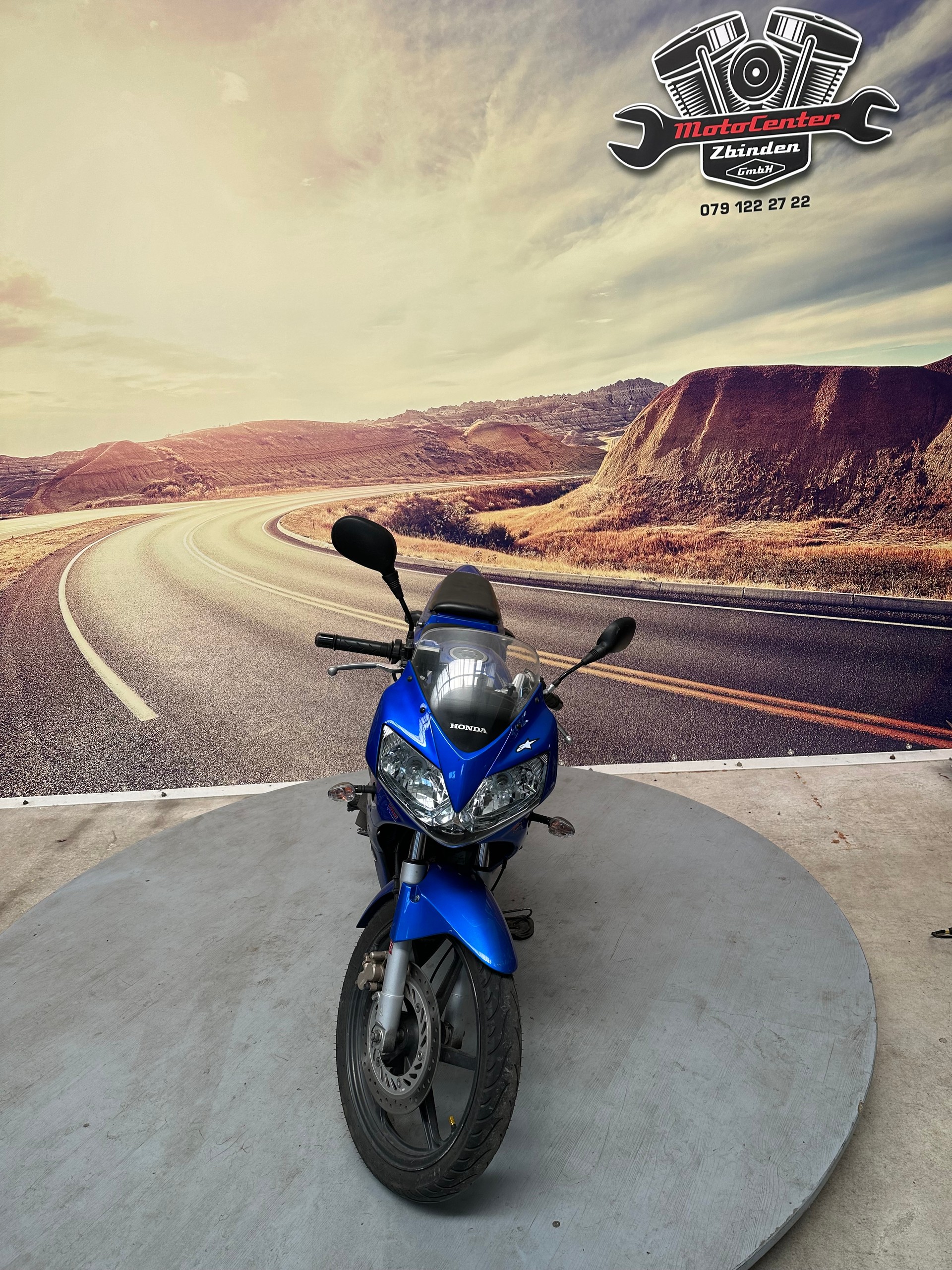 HONDA CBR 125 R-image-2