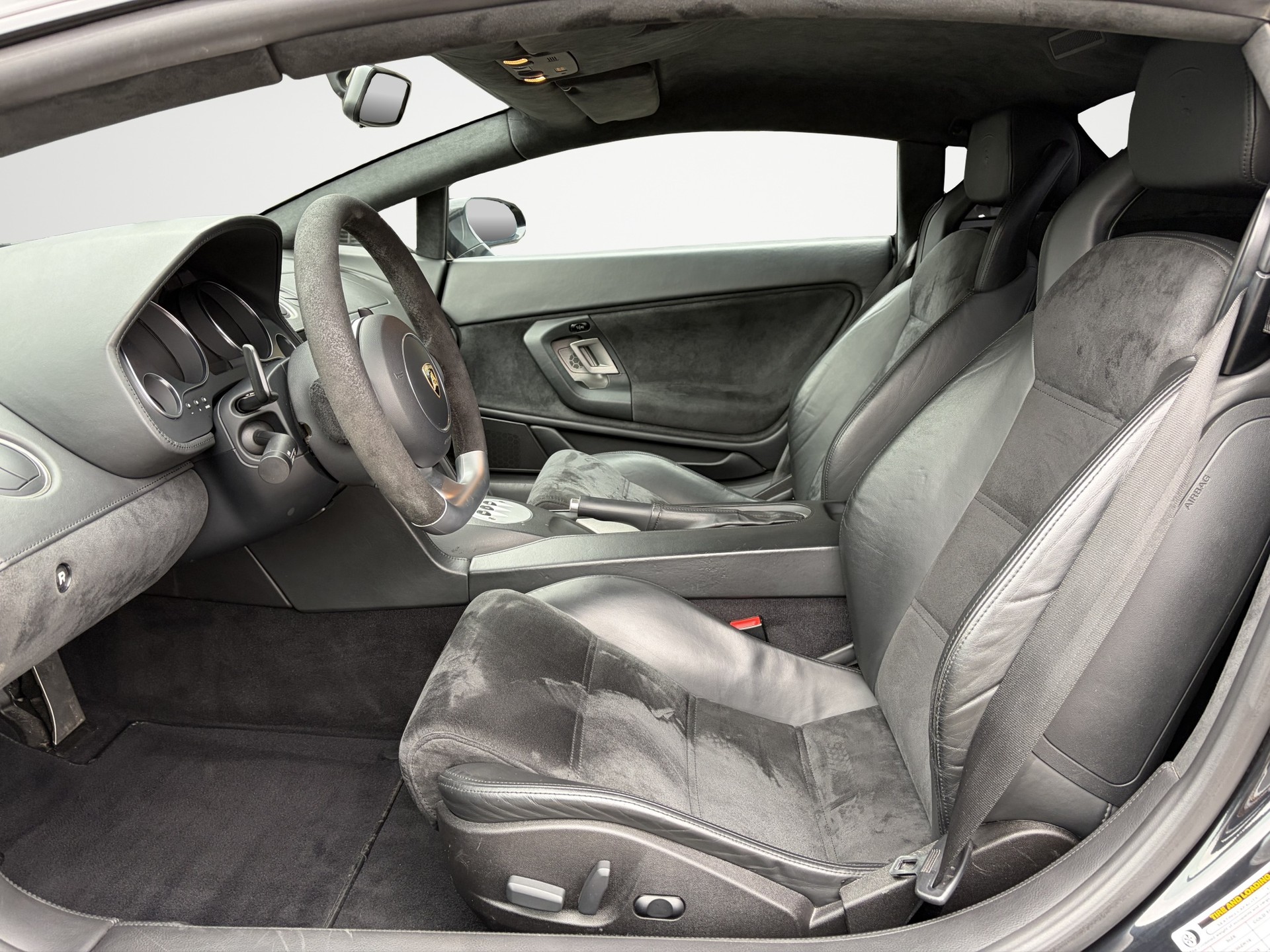 LAMBORGHINI Gallardo LP560-4 Coupé E-Gear-image-11