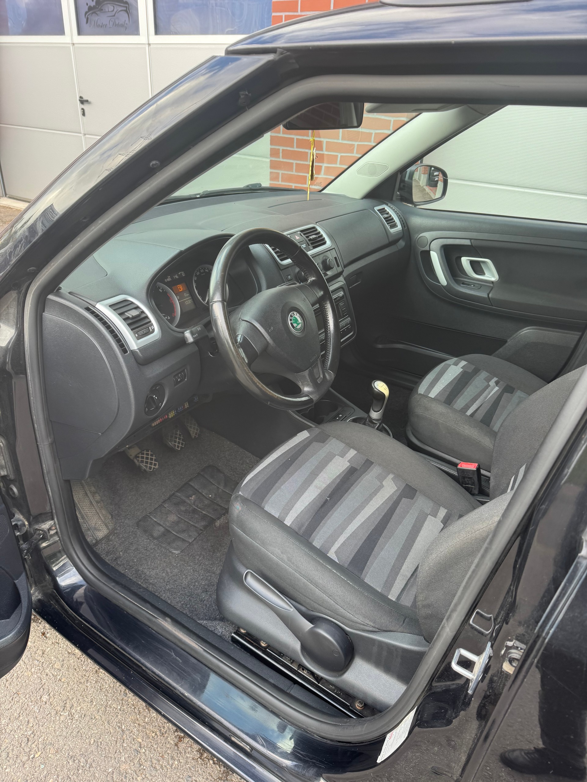 SKODA Fabia 1.9 TDI Classic-image-4