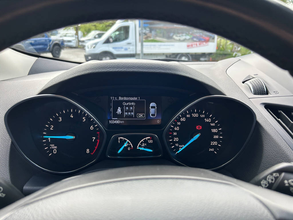 FORD Kuga 1.5 EcoB 150 Trend+ 2WD-image-8