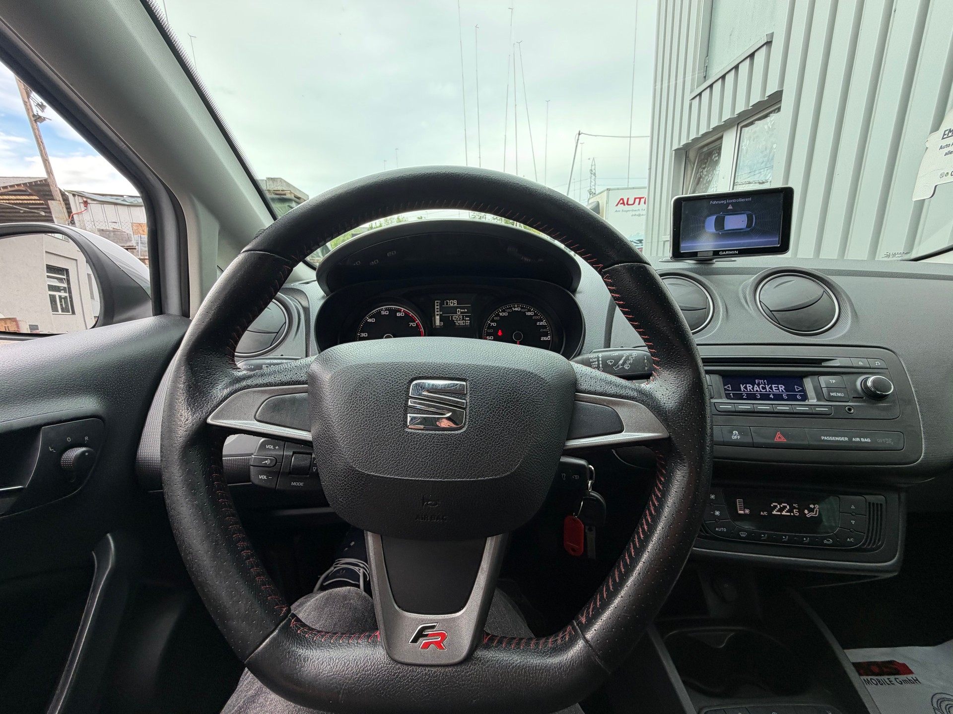 SEAT Ibiza 1.2 TSI FR-image-12