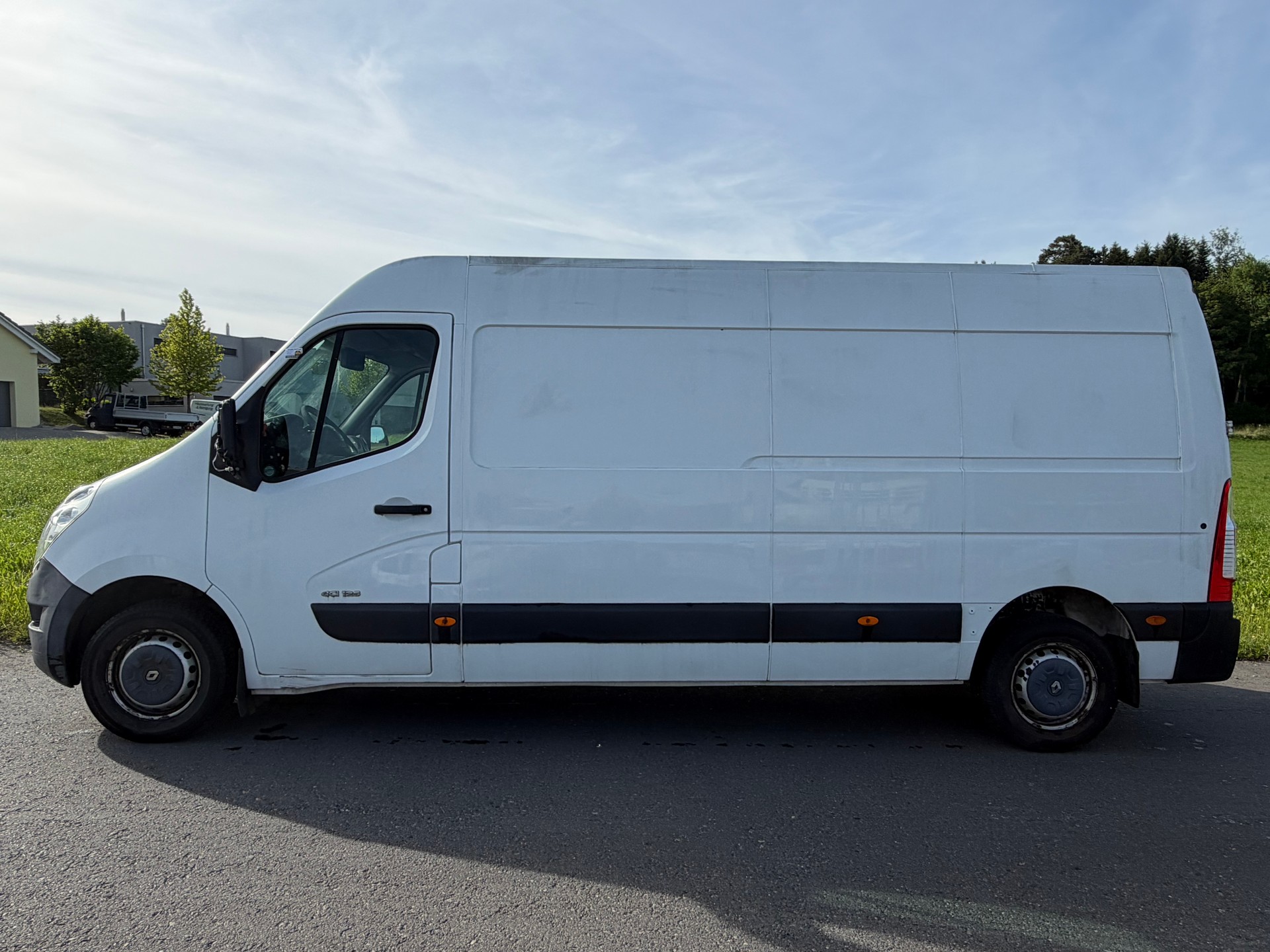RENAULT Master T35 2.3dCi L3H2-image-5