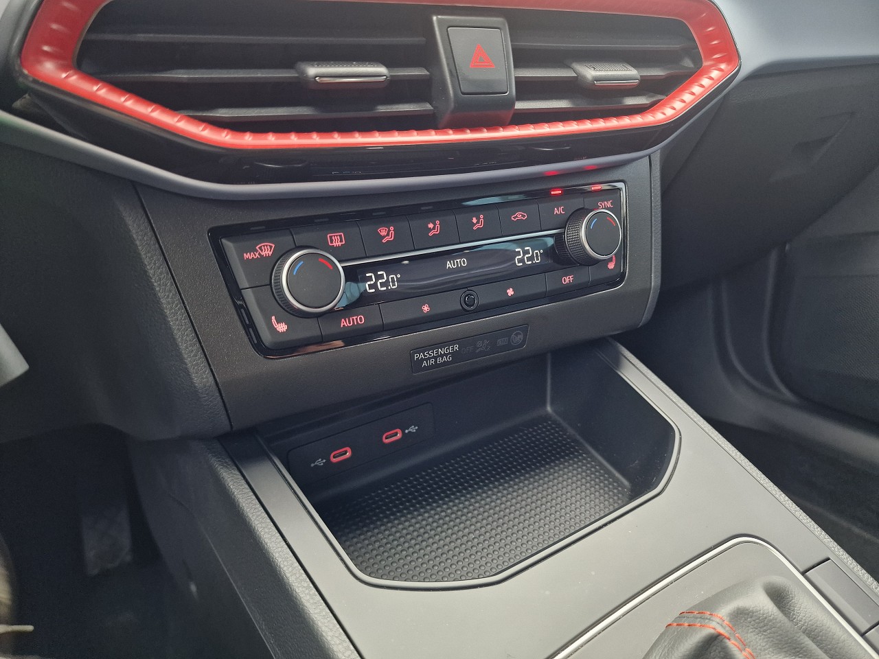 SEAT Ibiza 1.0 EcoTSI FR DSG-image-26