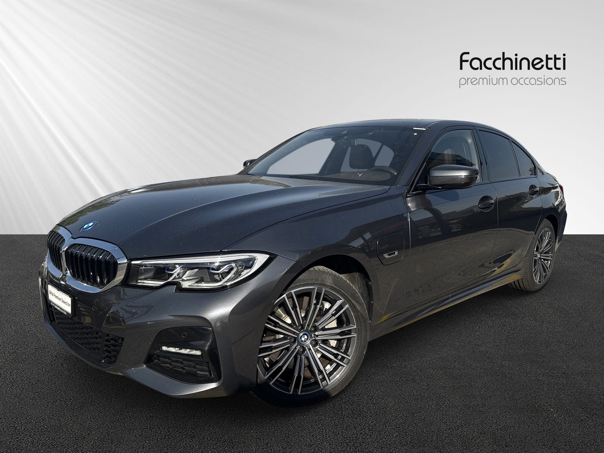 BMW 330e xDrive Pure M Sport Steptronic