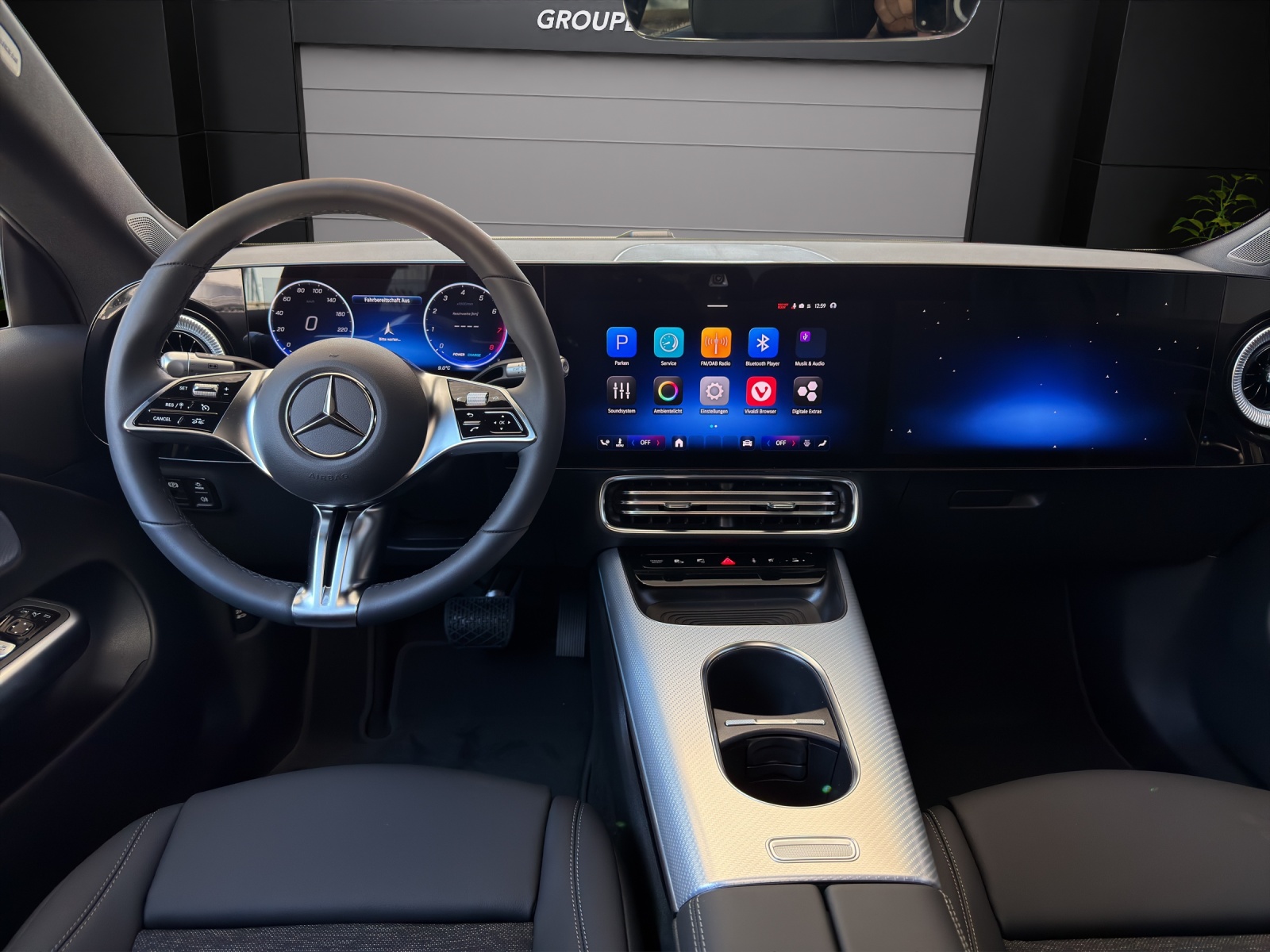 MERCEDES-BENZ CLA 200 8G-DCT 4Matic-image-8