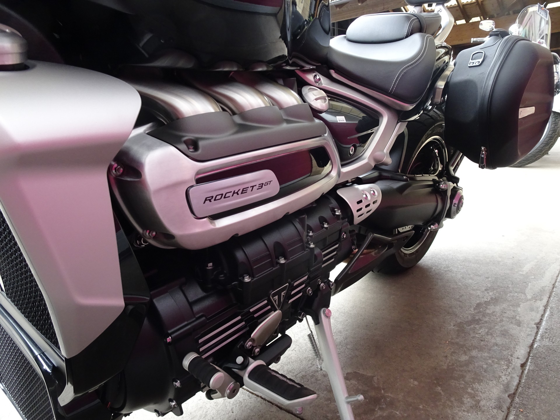 TRIUMPH Rocket 3 GT-image-12