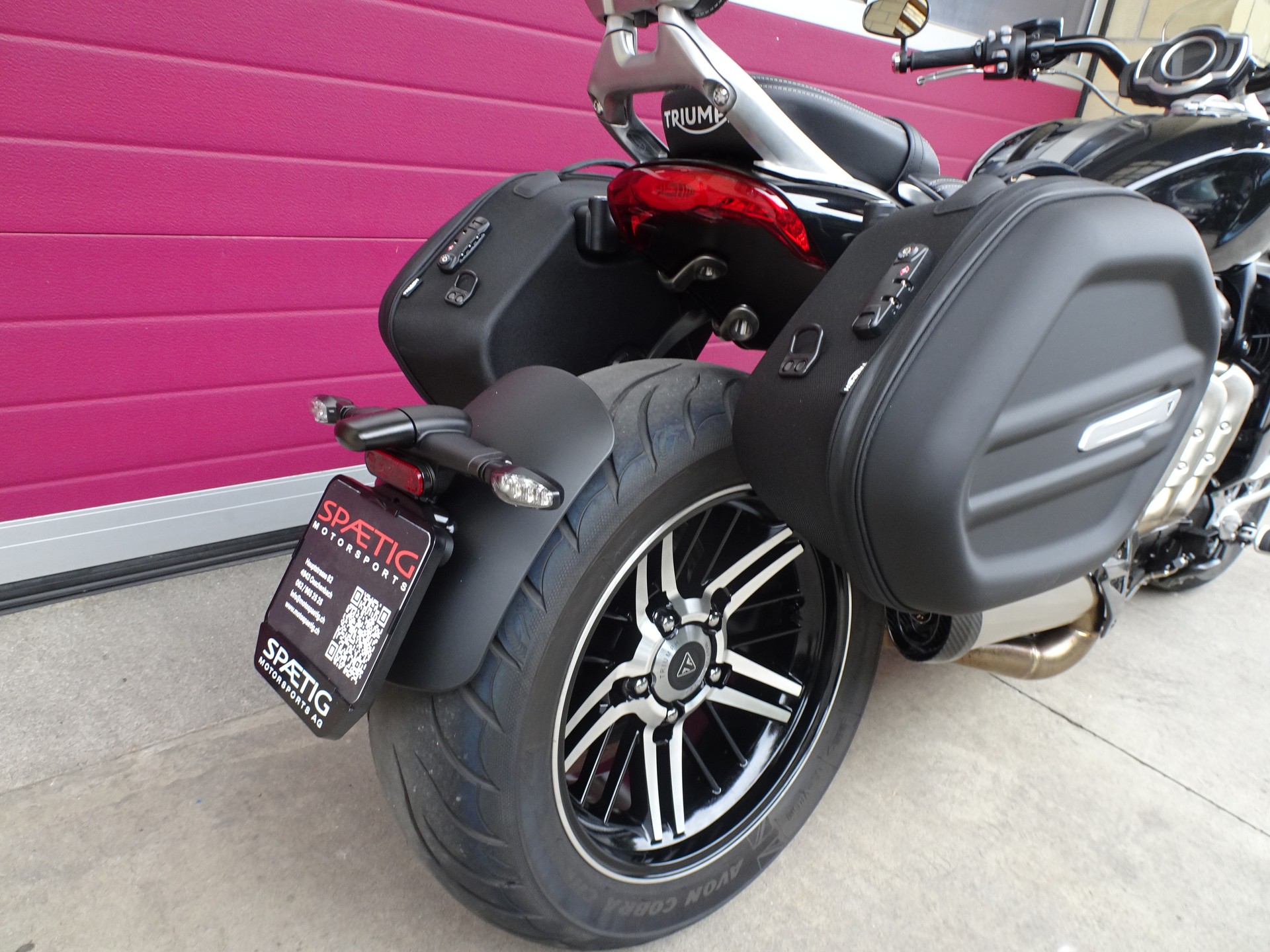 TRIUMPH Rocket 3 GT-image-7
