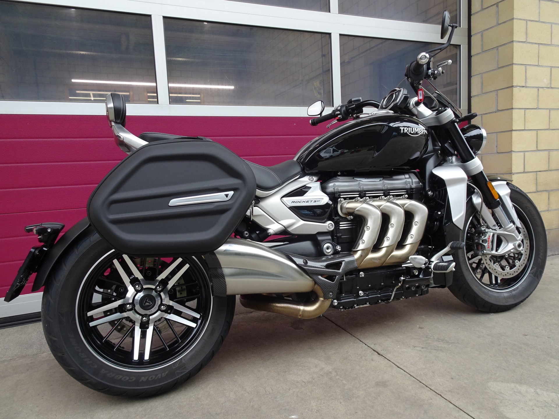 TRIUMPH Rocket 3 GT-image-8