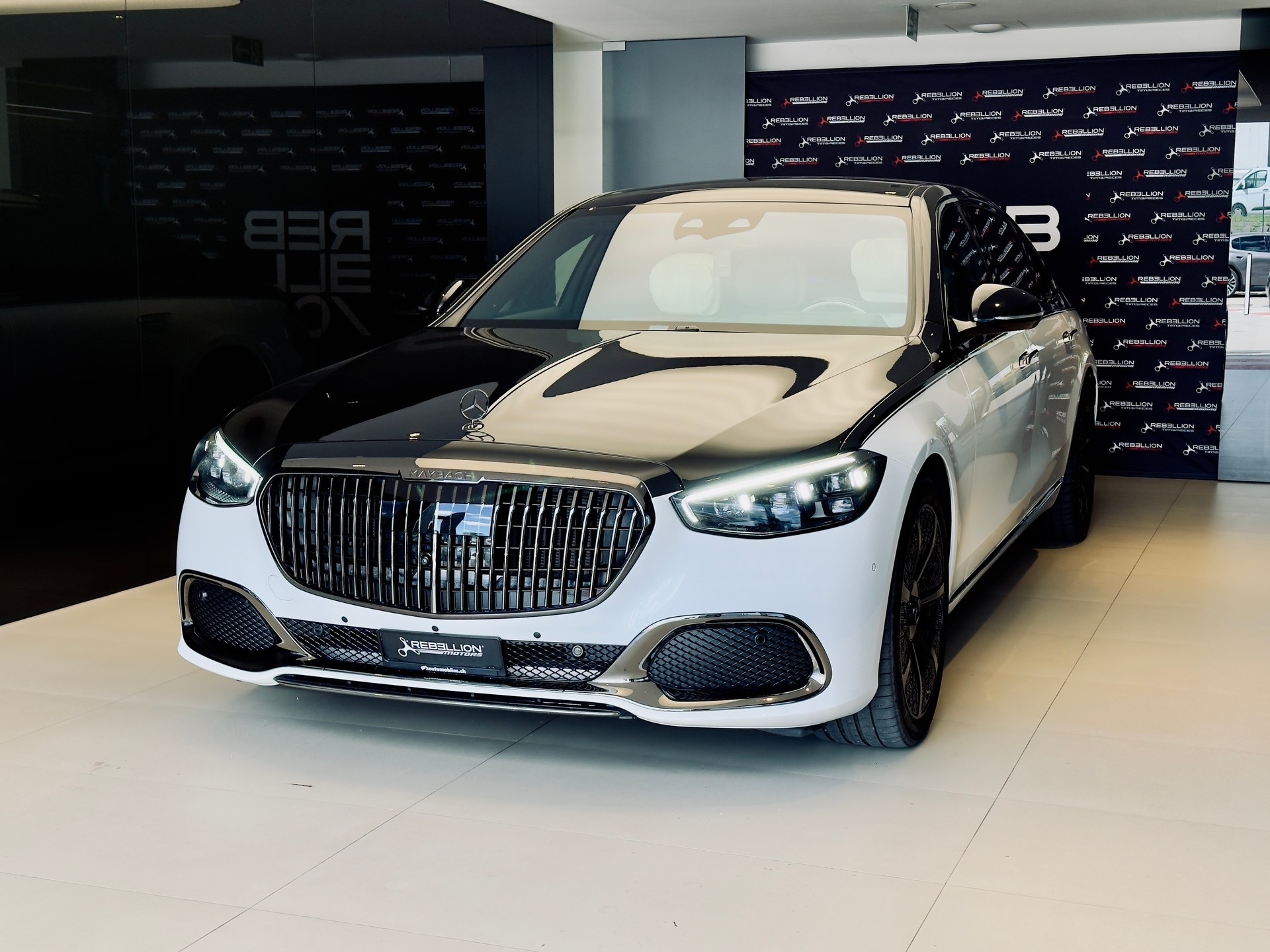 MERCEDES-BENZ MAYBACH