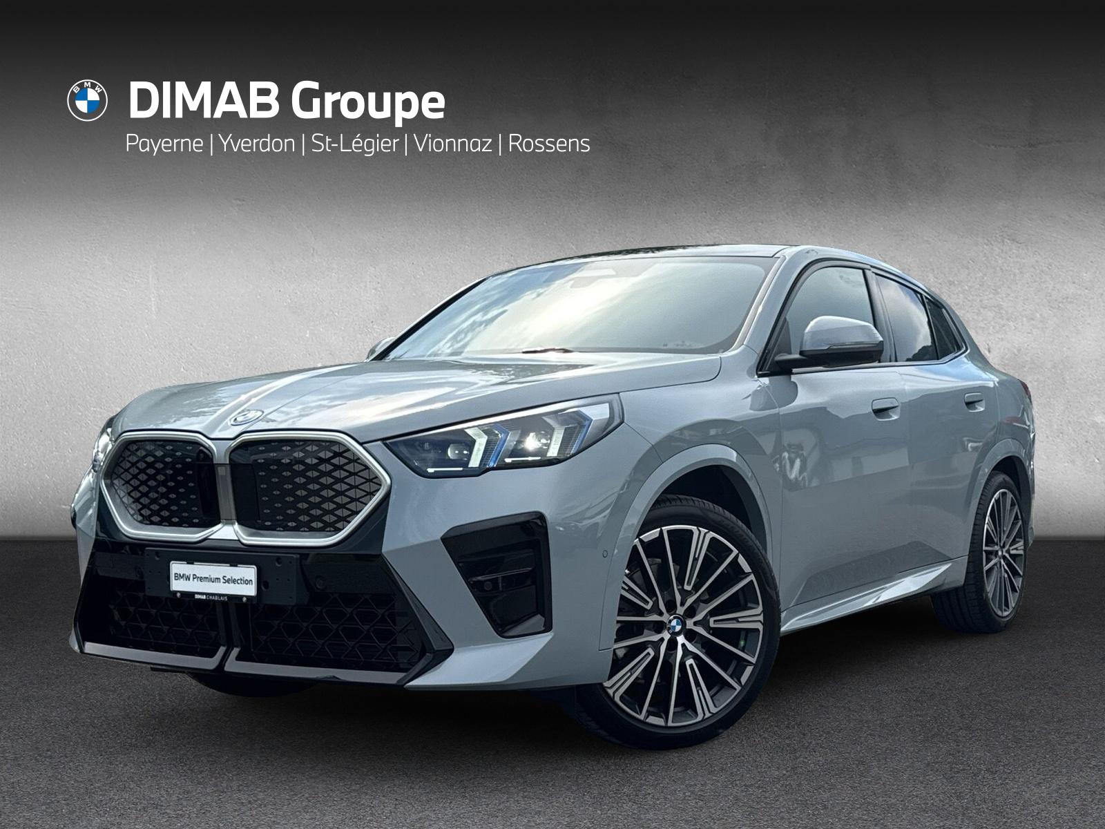 BMW iX2 30 M Sport xDrive U10 (CH) AHK