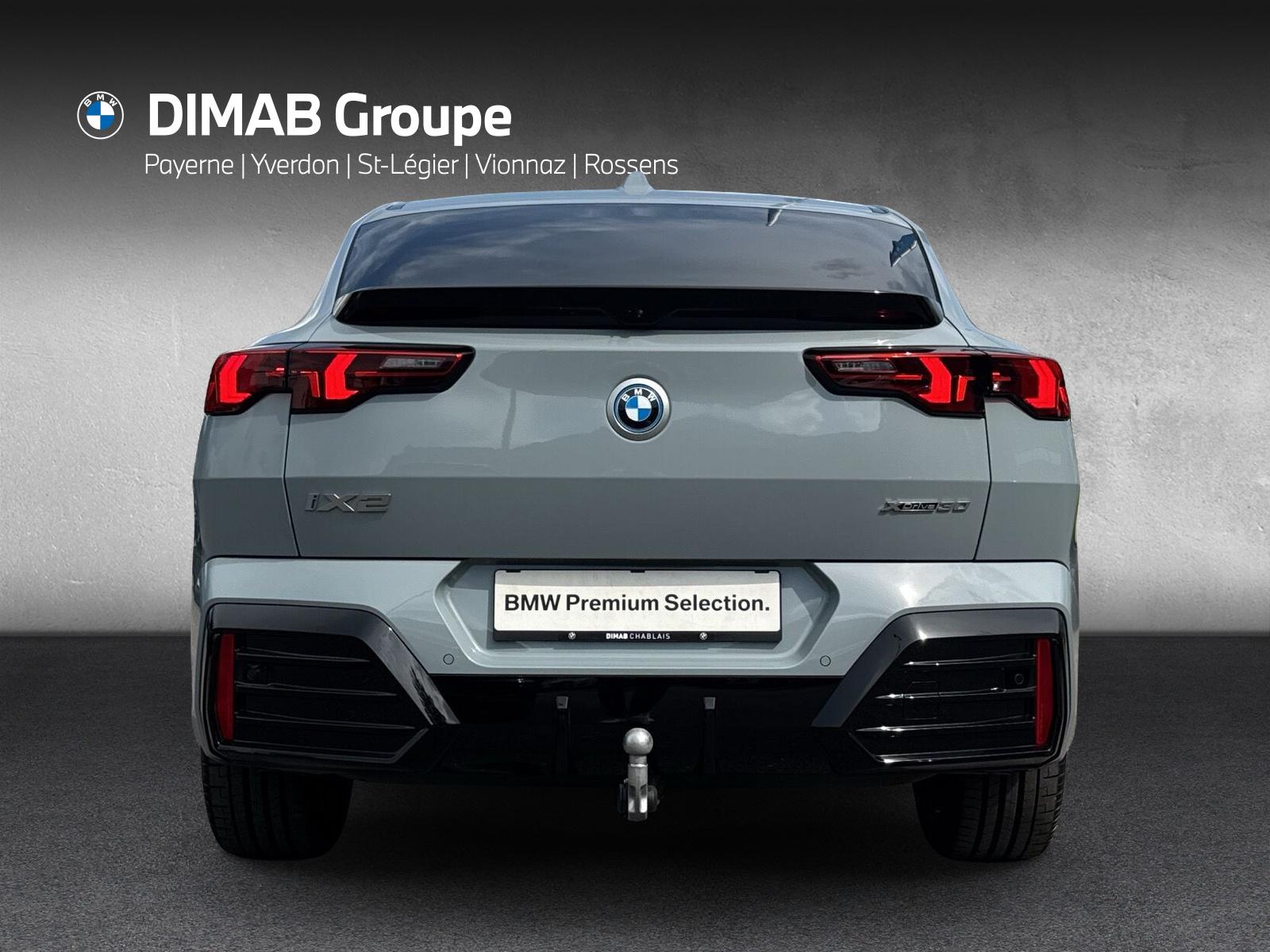 BMW iX2 30 M Sport xDrive U10 (CH) AHK-showroom-element-3