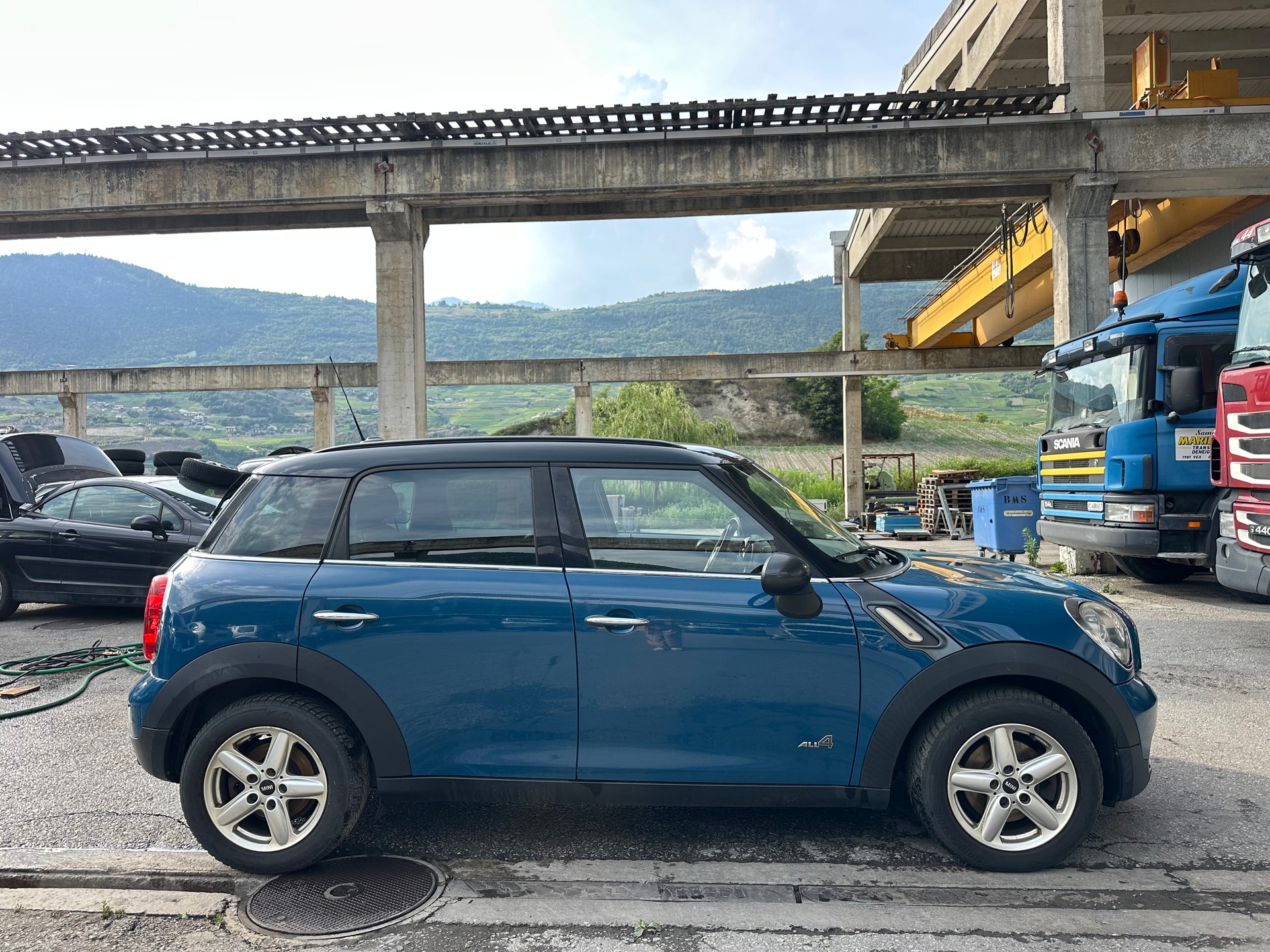 MINI Countryman Cooper D ALL4-image-5
