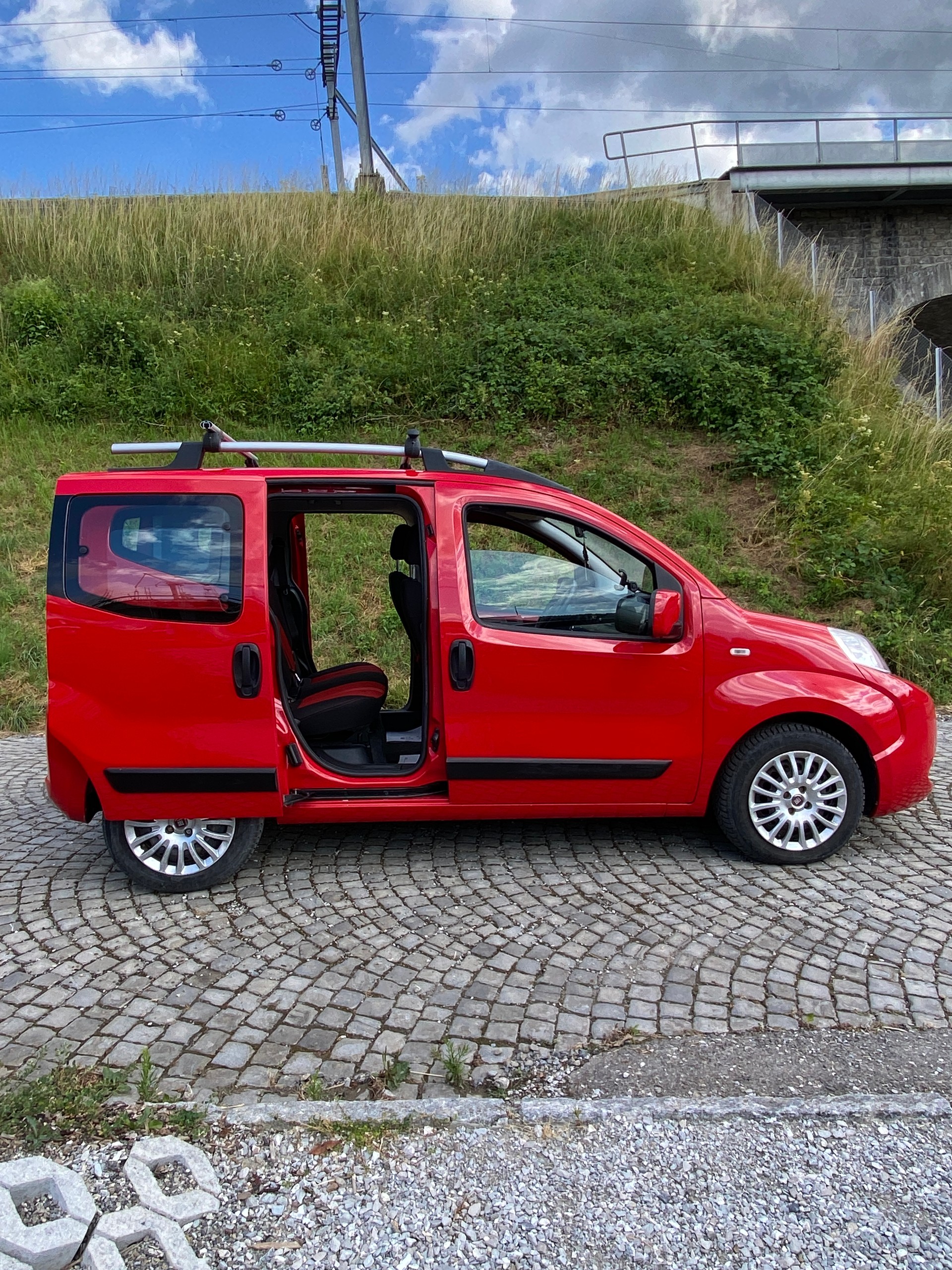 FIAT Qubo 1.3 JTD Dynamic Dualogic-showroom-element-3