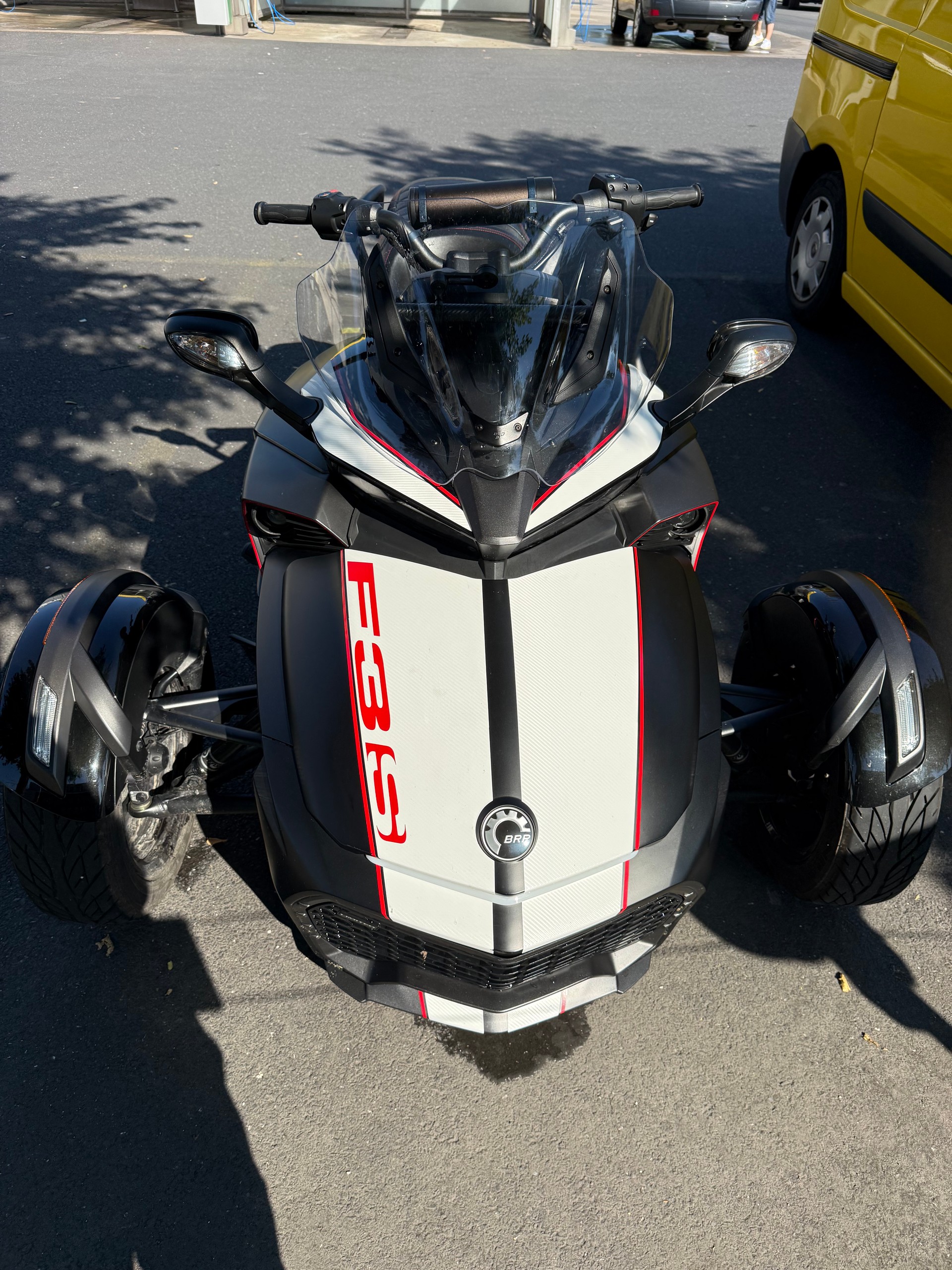 CAN-AM Spyder F3-S SE6-image-3