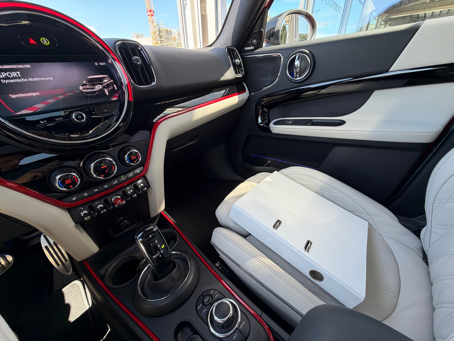 MINI Countryman John Cooper Works ALL4 Steptronic-image-24