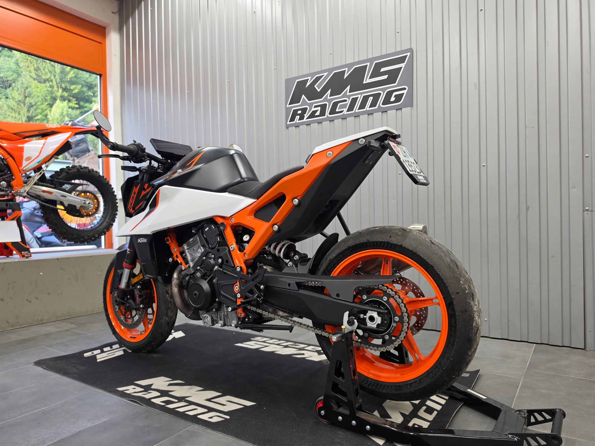 KTM 990 Duke R-image-3