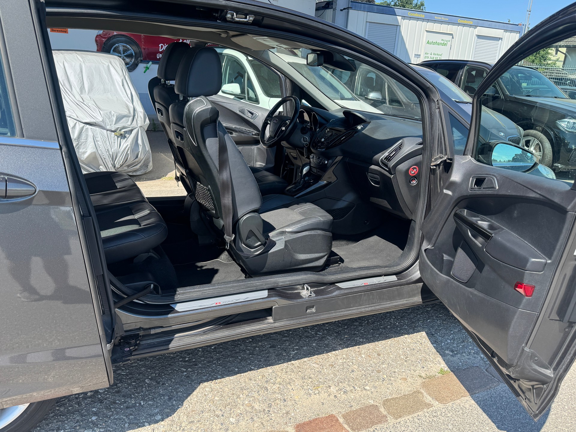 FORD B-Max 1.6 Ti-VCT Titanium PowerShift-image-11