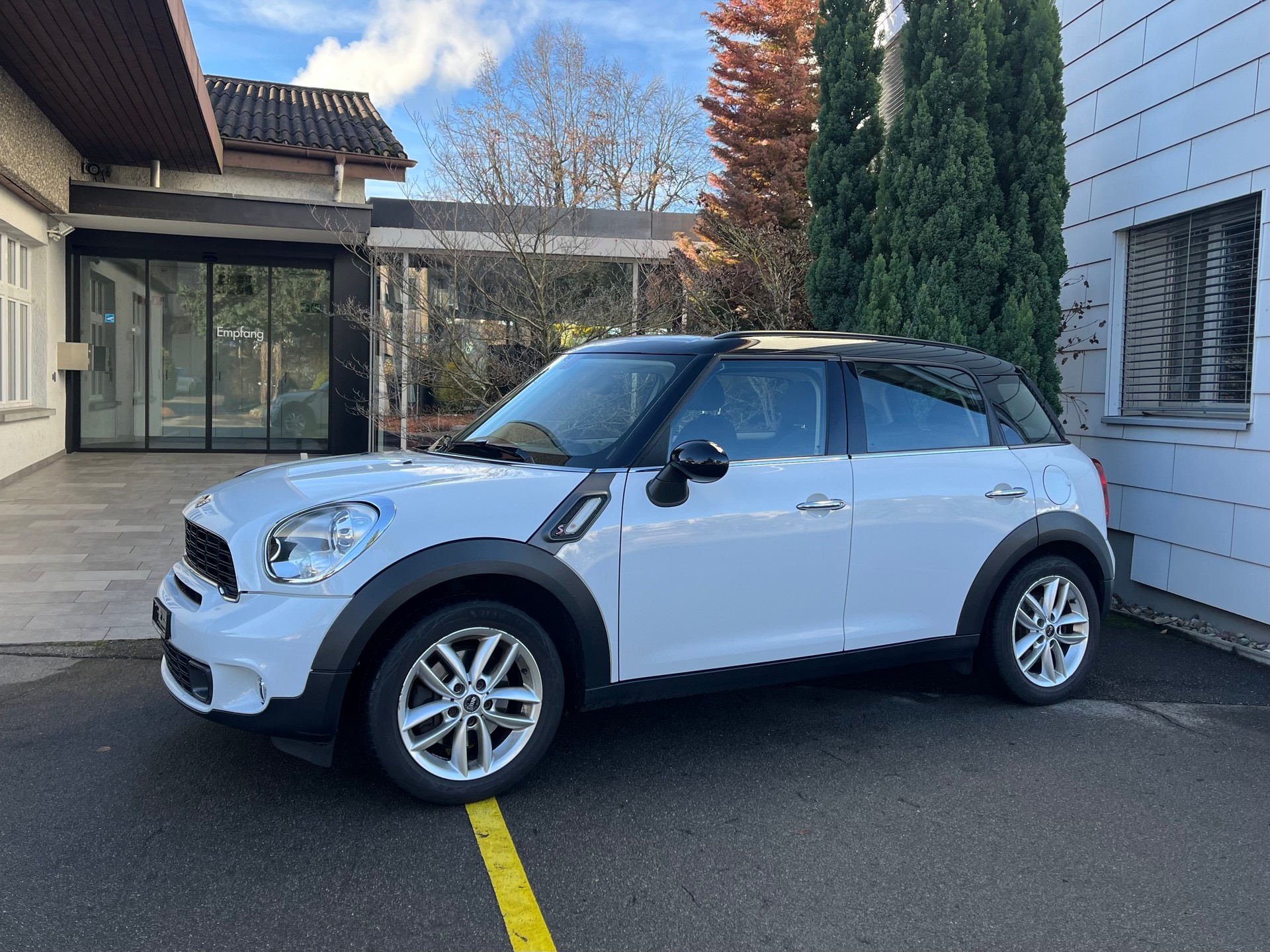 MINI Countryman Cooper S ALL4 Steptronic 4x4 *Top-Zustand*Automat*Servicegepflegt*