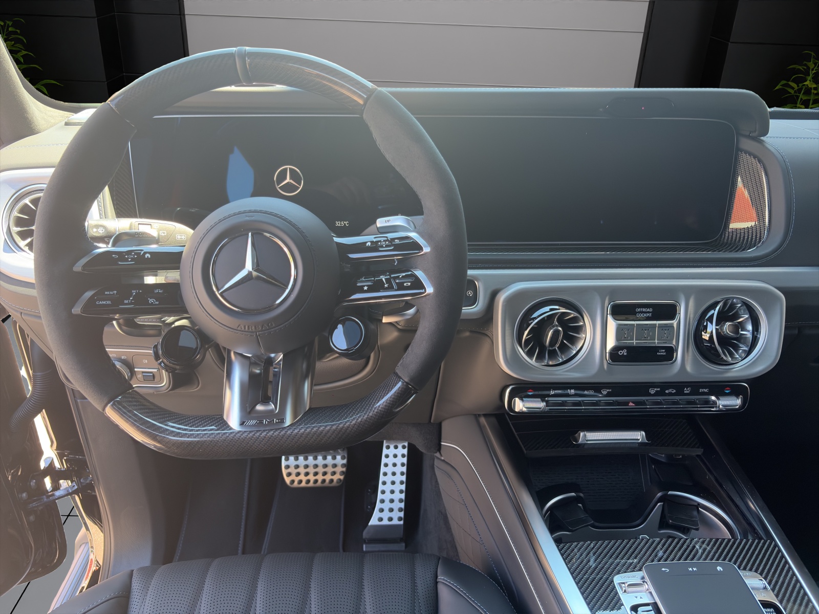 MERCEDES-BENZ G 63 AMG 9G-Tronic-image-10