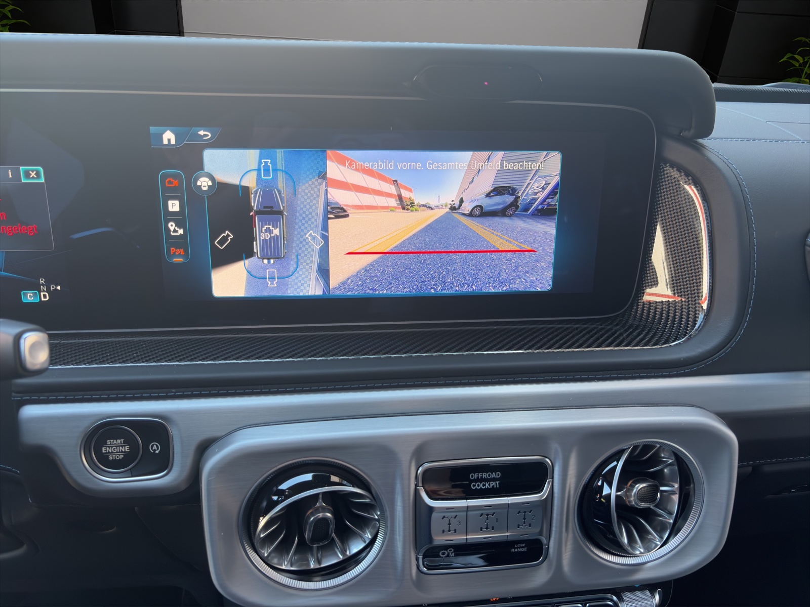 MERCEDES-BENZ G 63 AMG 9G-Tronic-image-13