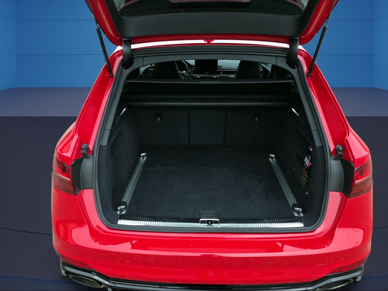 AUDI RS4 Avant quattro tiptronic-image-8