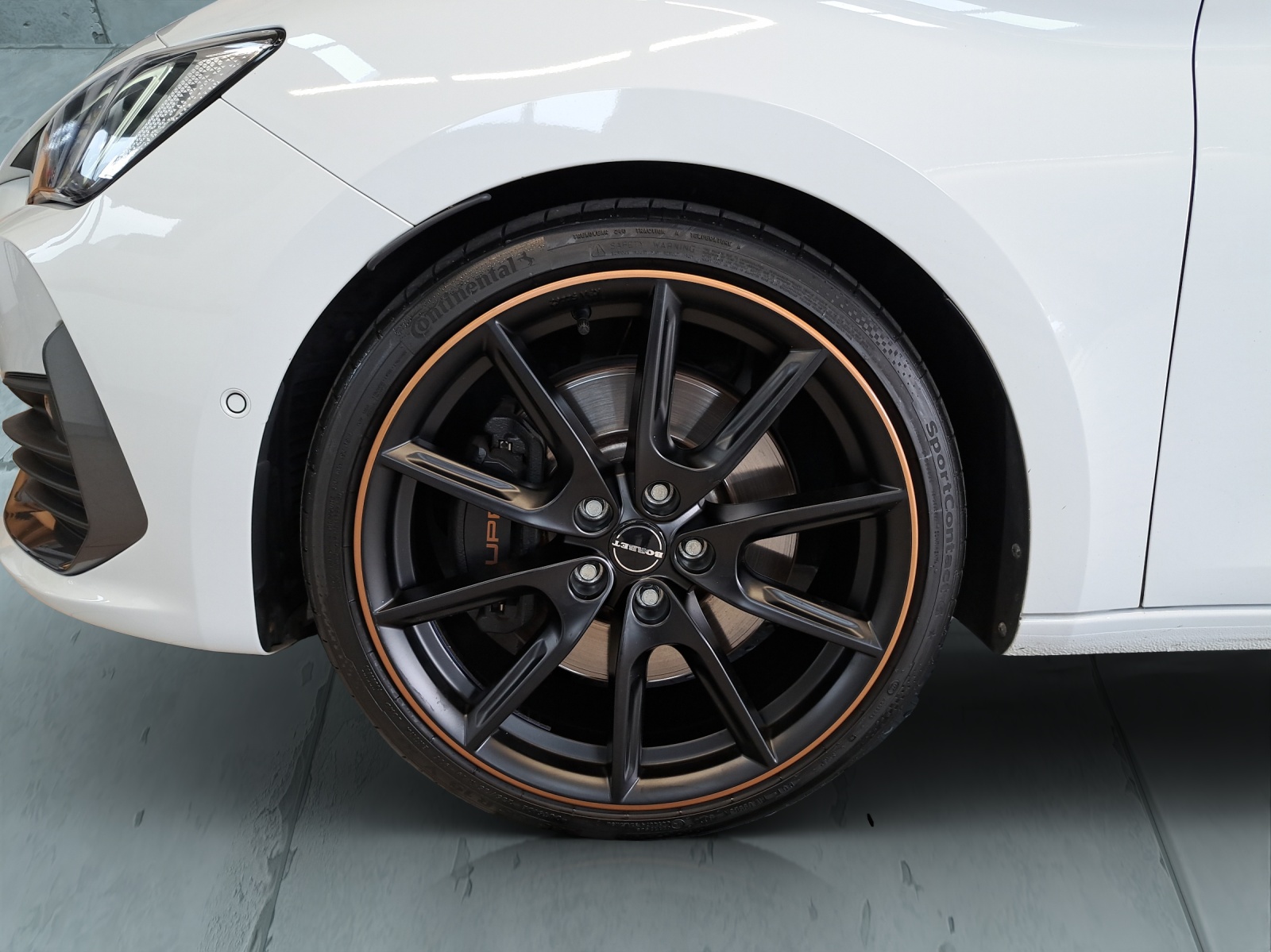 CUPRA LEON VZ 2.0 TSI DSG-image-8