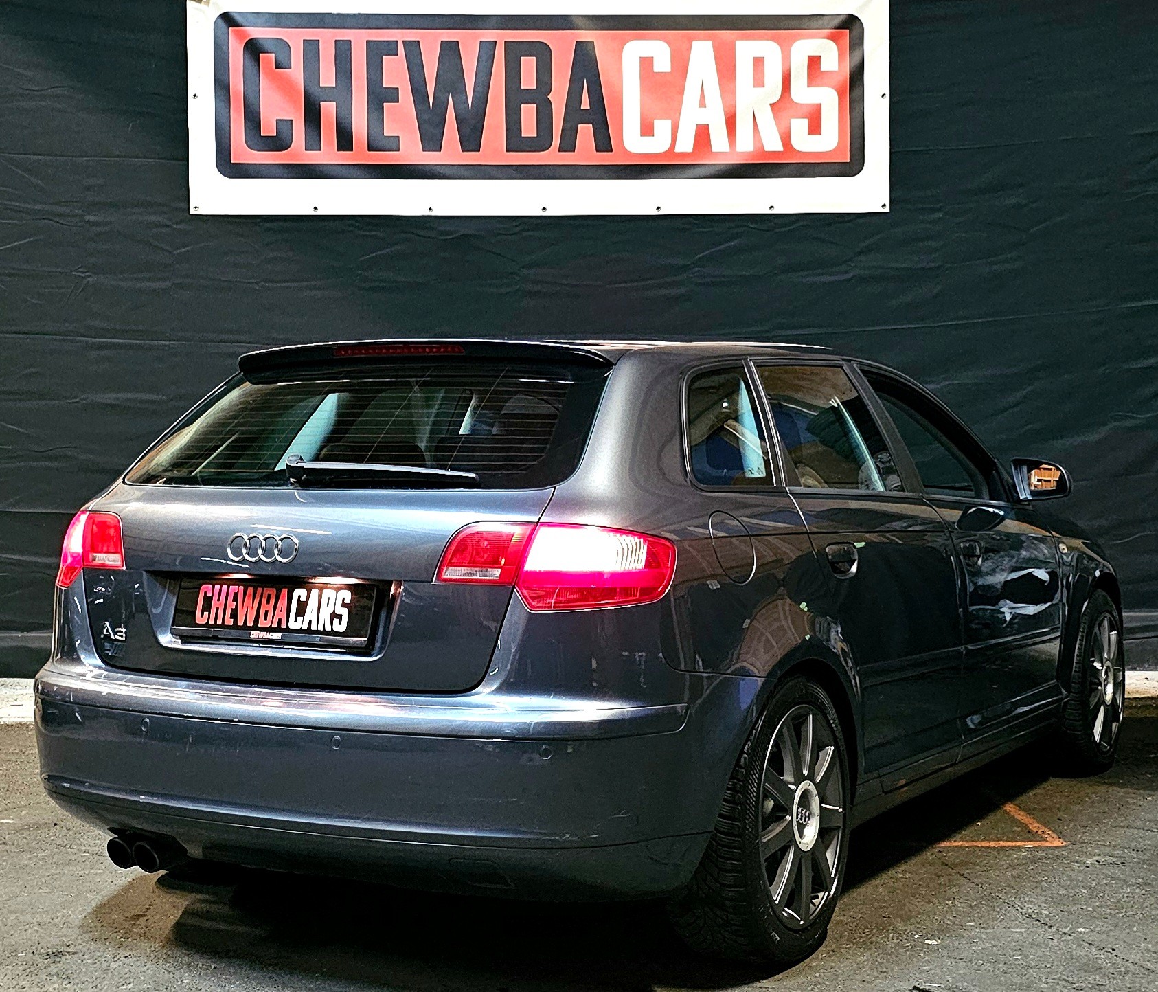 AUDI A3 Sportback 3.2 V6 Ambition quattro-image-9