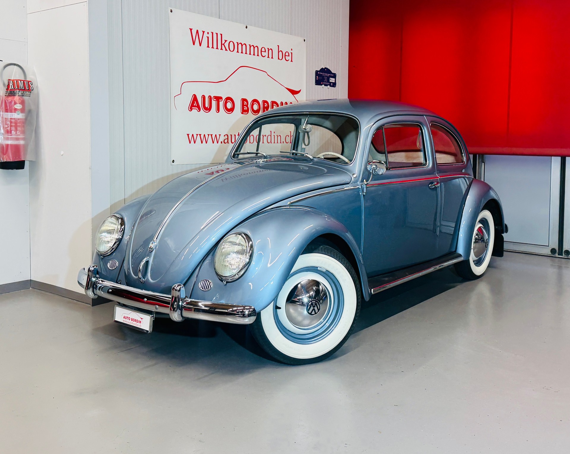 VW Käfer 113 1957 "Zwitter" mit Winker-Blinker & originales Filmauto aus „Der Fall Vera Brühne“ | Deutscher Spielfilm