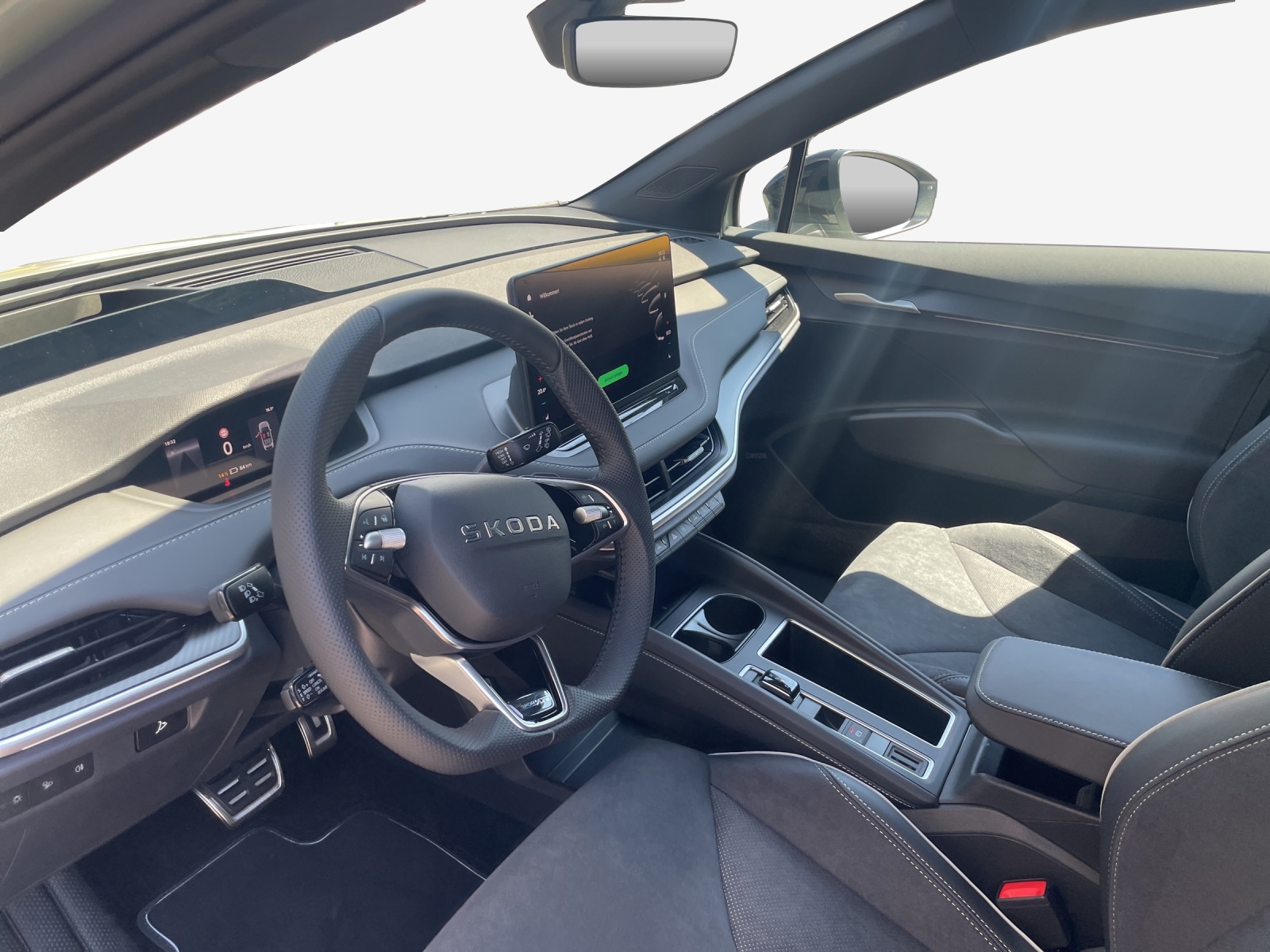 SKODA Elroq 85x Sportline 4x4-image-14