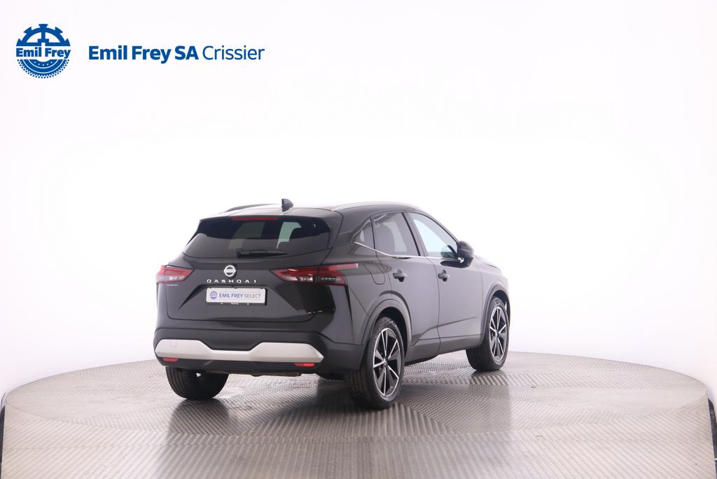 NISSAN Qashqai 1.3 DIG-T Tekna 4x4-showroom-element-1
