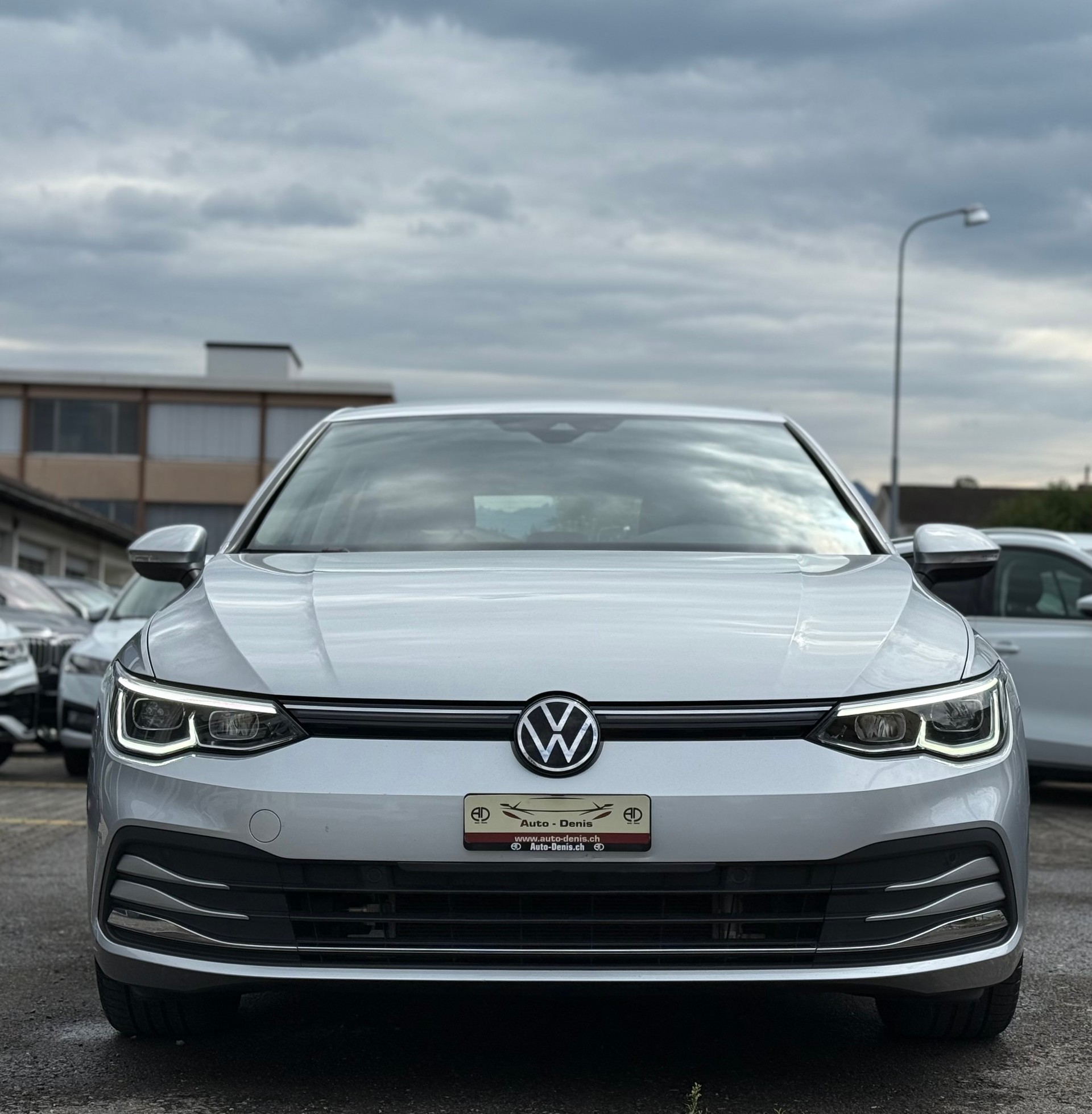 VW Golf VIII 2.0 TDI Style DSG-showroom-element-2