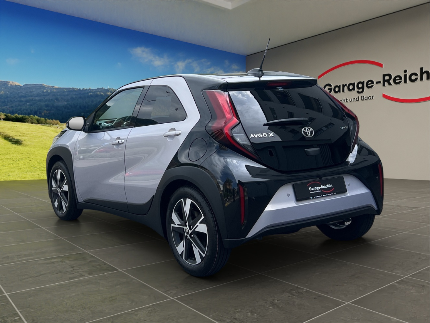 TOYOTA Aygo X 1.5 VVT-i HSD Trend-showroom-element-2