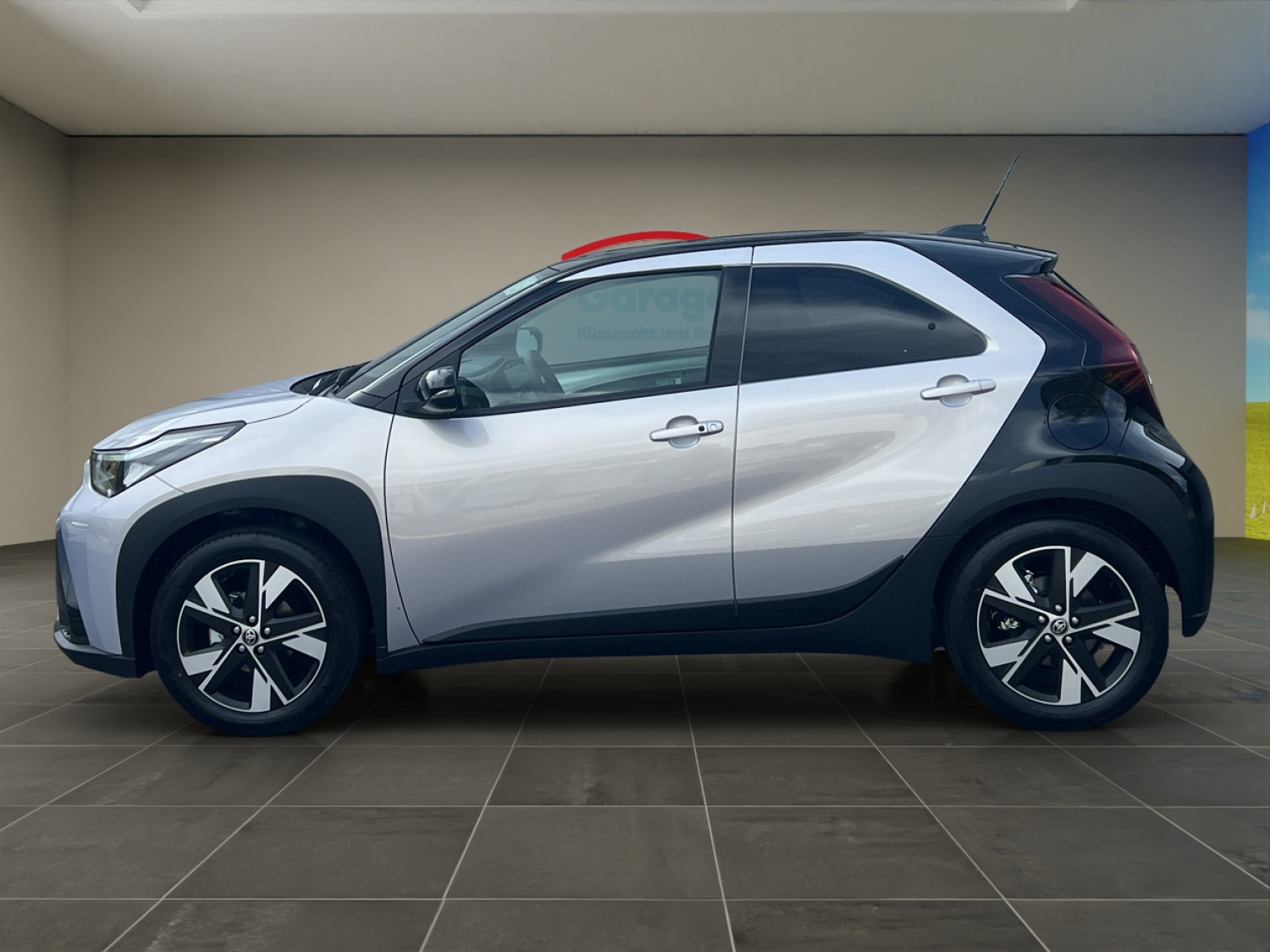 TOYOTA Aygo X 1.5 VVT-i HSD Trend-showroom-element-1