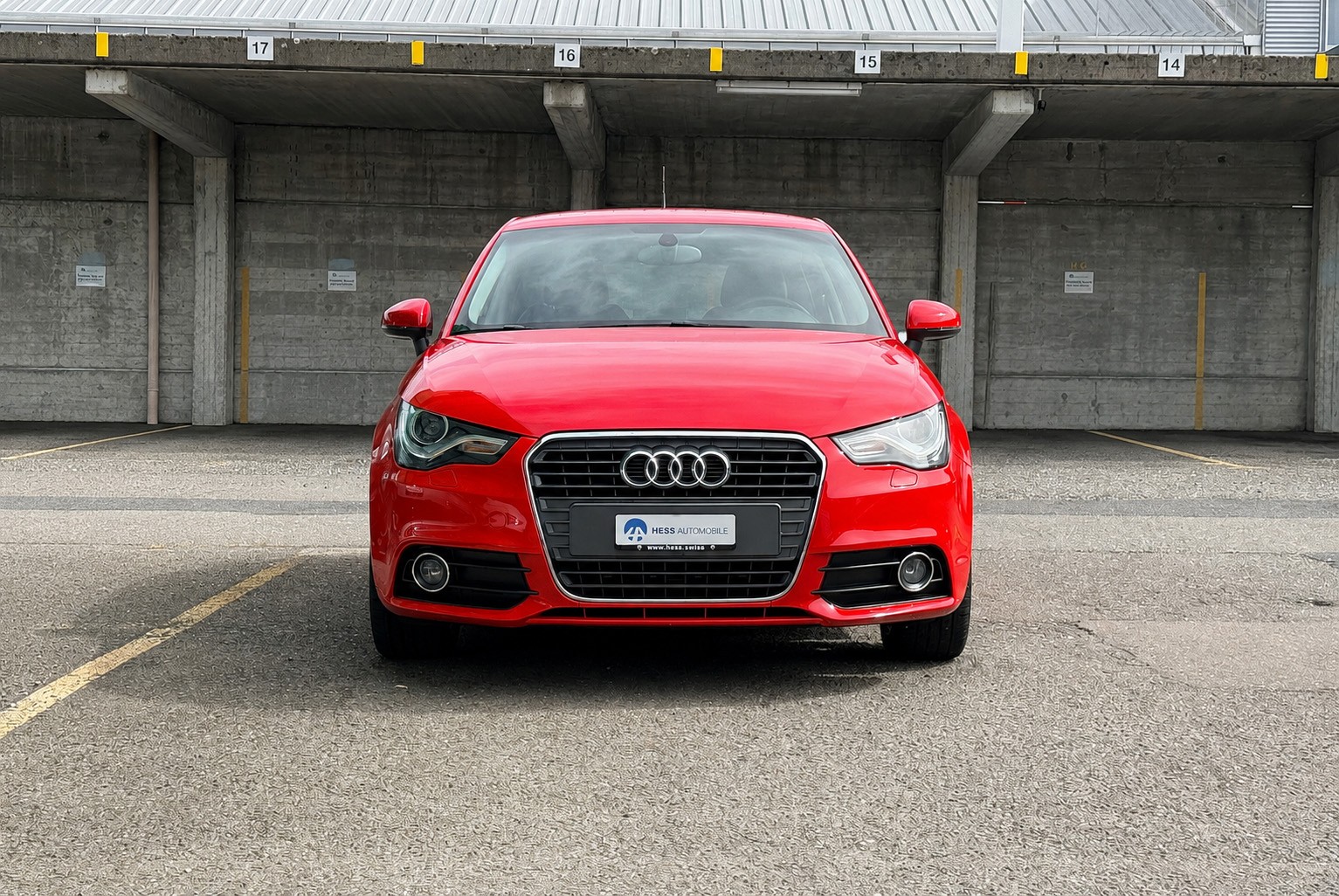 AUDI A1 Sportback 1.4 TFSI Attraction aus 1. Hand-showroom-element-1