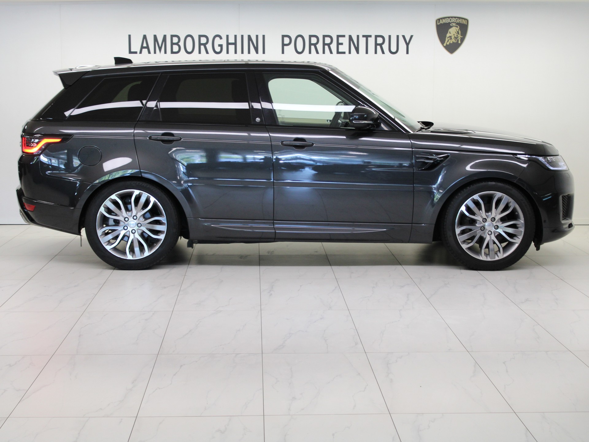 LAND ROVER Range Rover Sport 3.0 SDV6 HSE Automatic-image-1