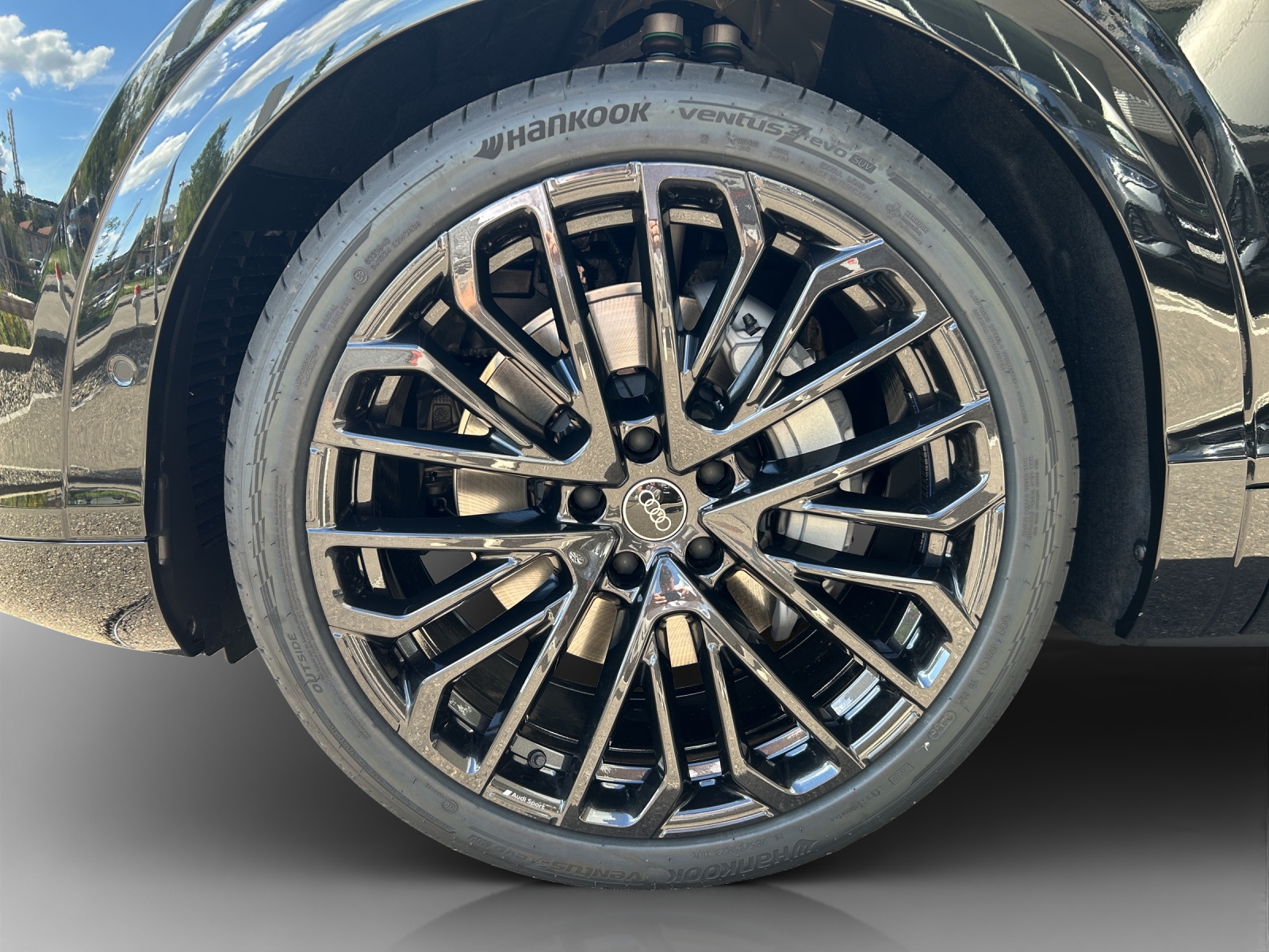 AUDI Q7 SUV TDI quattro 220 kW-image-13
