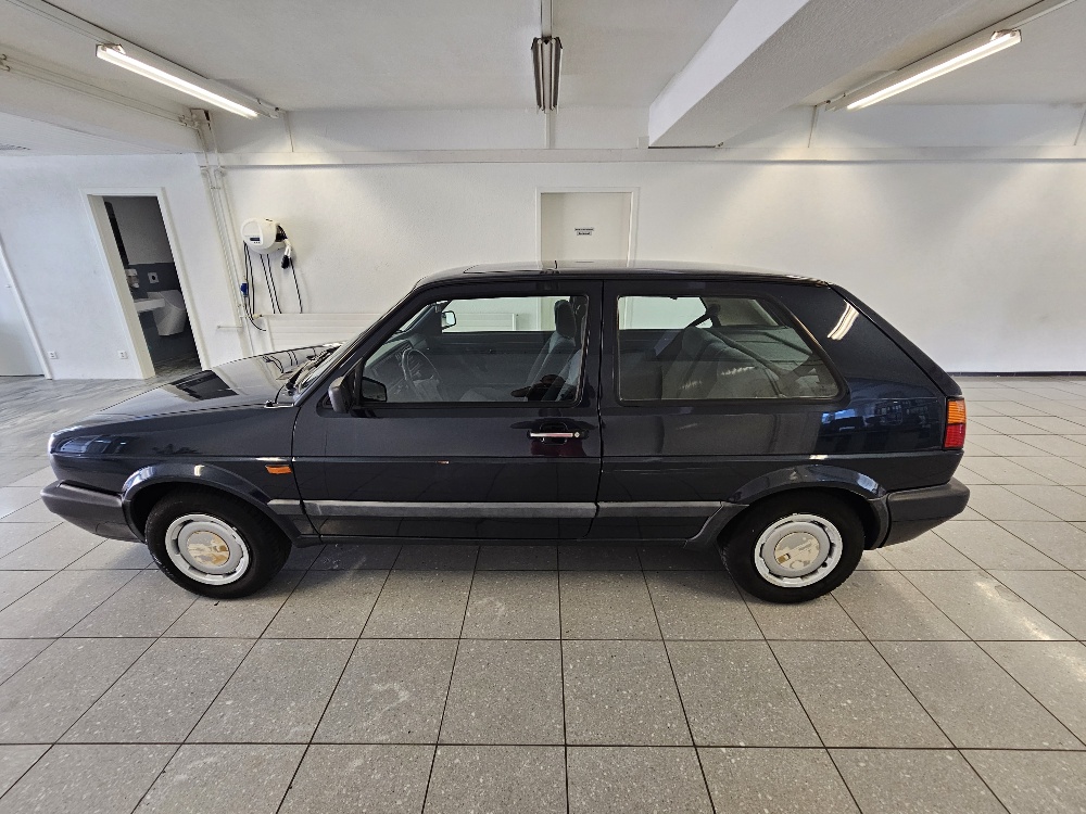 VW Golf 1800 CL-image-7