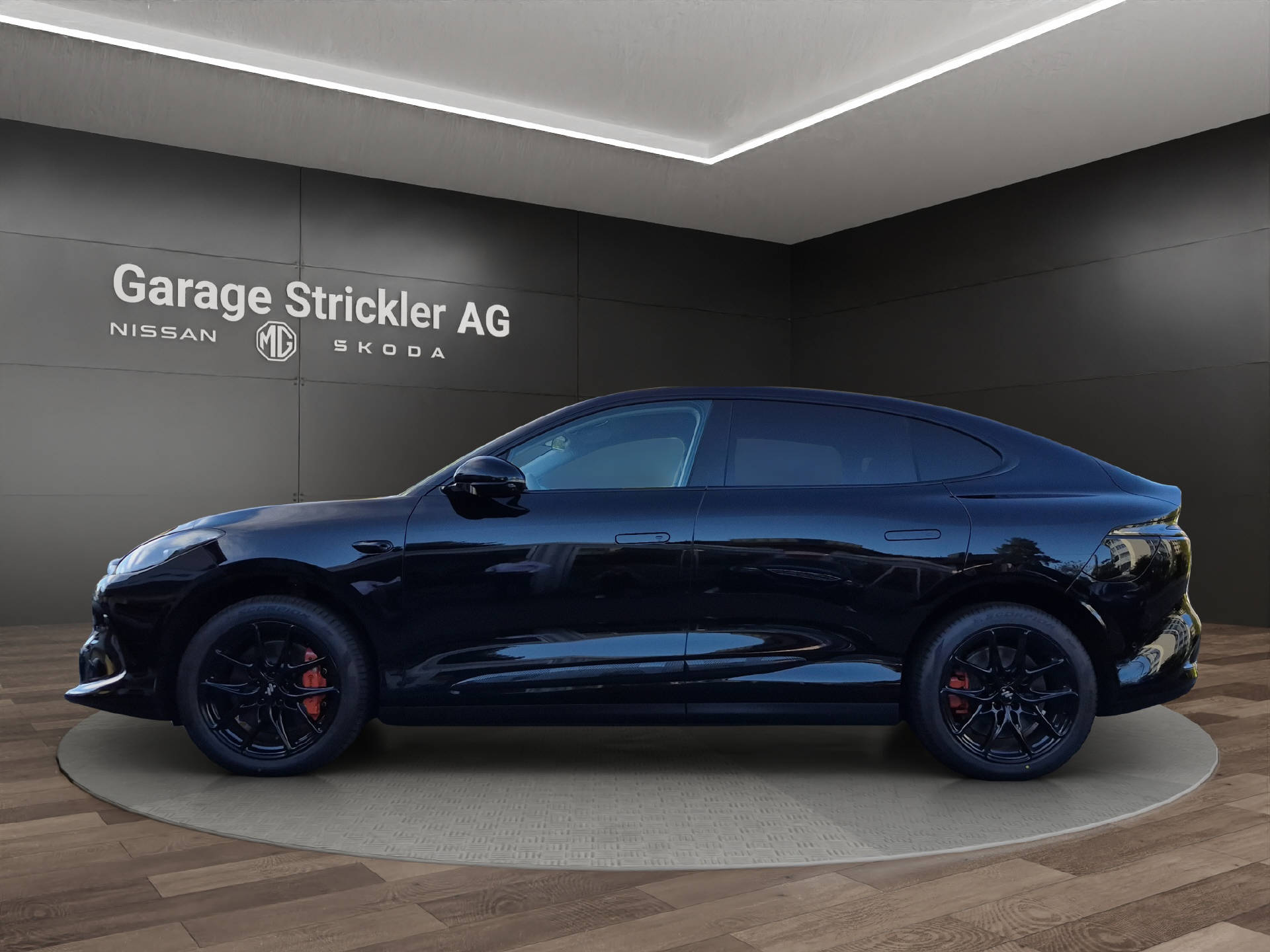 MG IM6 100 kWh Performance 4WD-showroom-element-1
