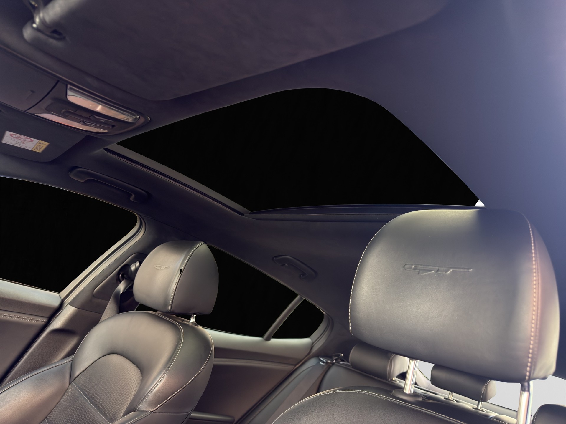 KIA Stinger 3.3 T-GDi GT AWD-image-26