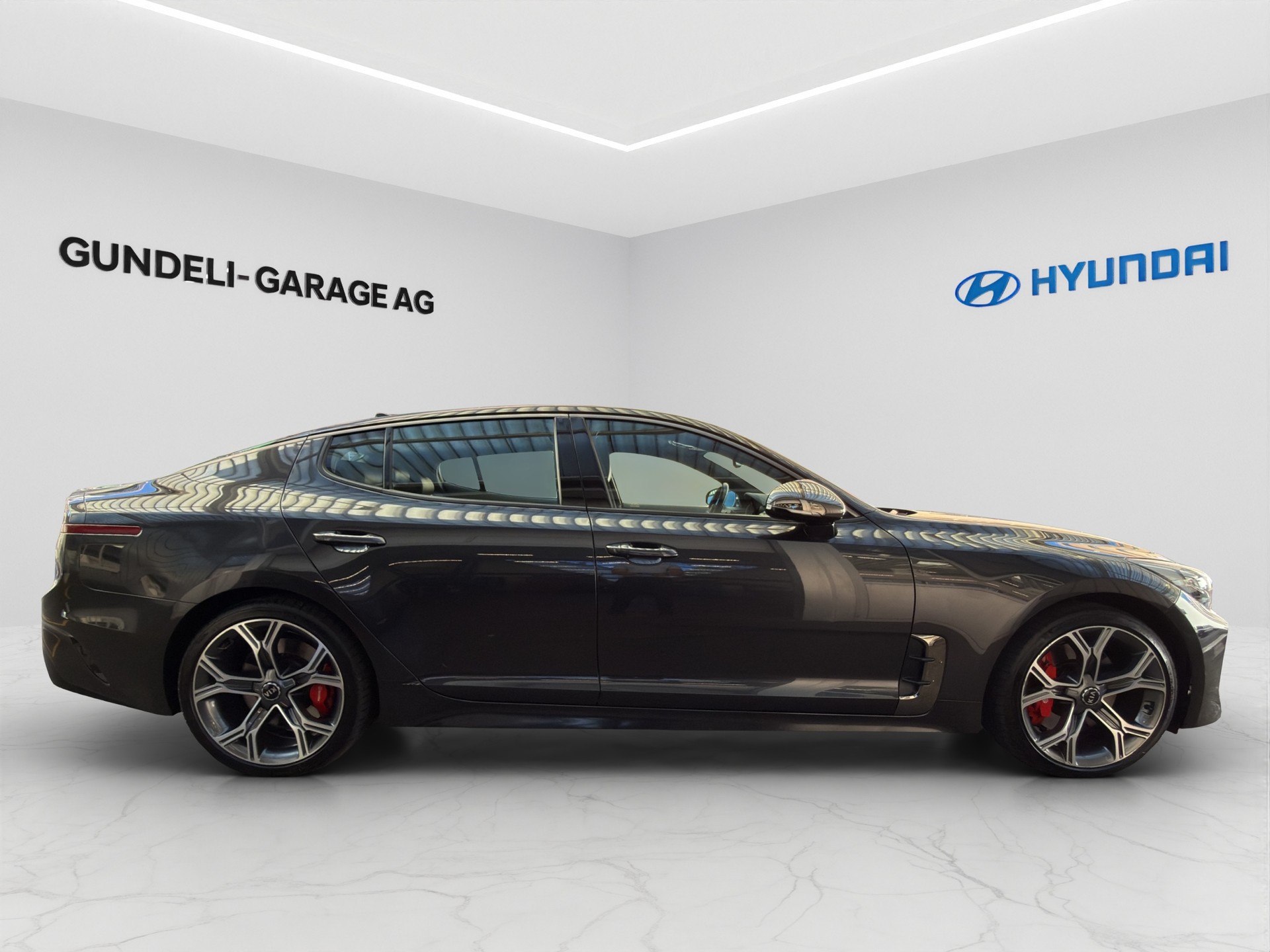 KIA Stinger 3.3 T-GDi GT AWD-image-6