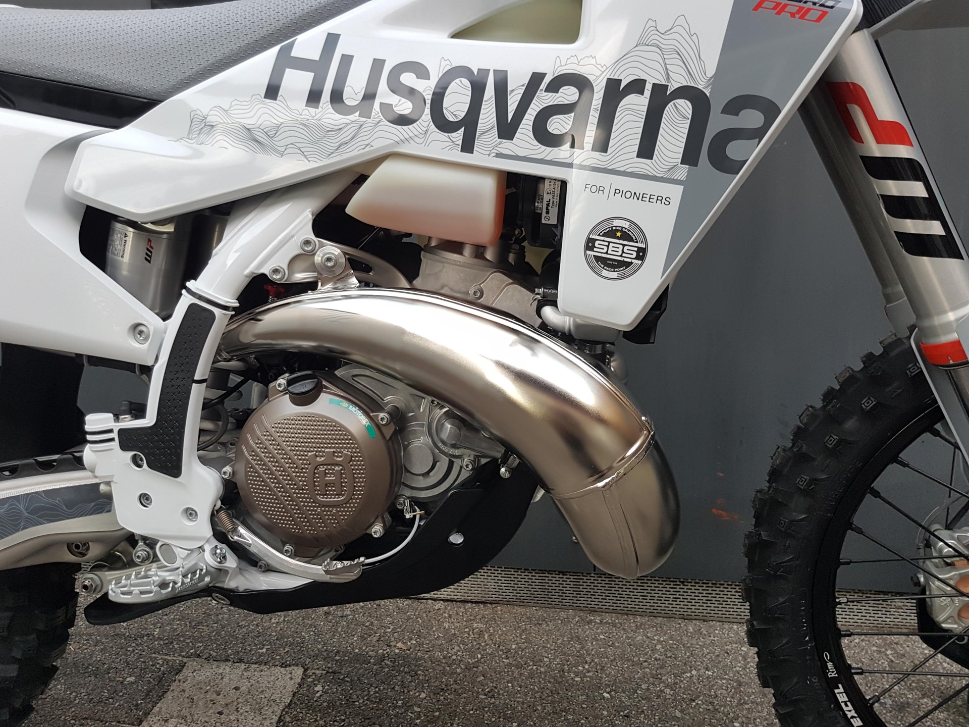 HUSQVARNA 300 i TE Pro 2T-image-2