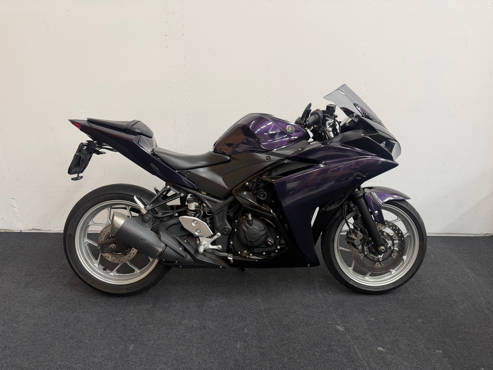 YAMAHA YZF-R3 ABS-image-3