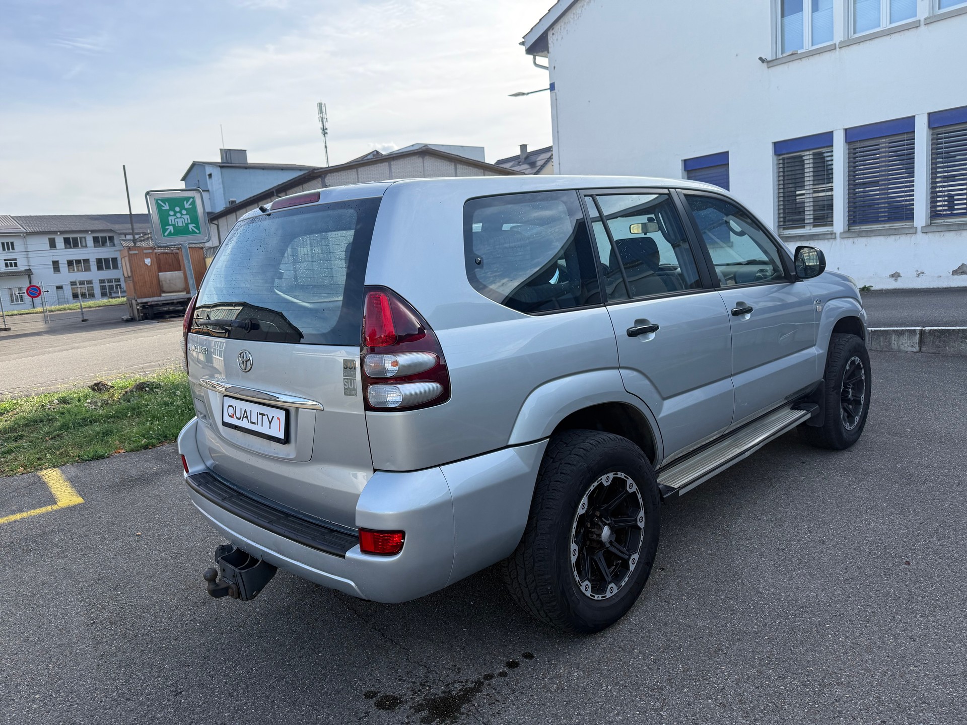 TOYOTA Land Cruiser 3.0 TD Linea Terra-image-4