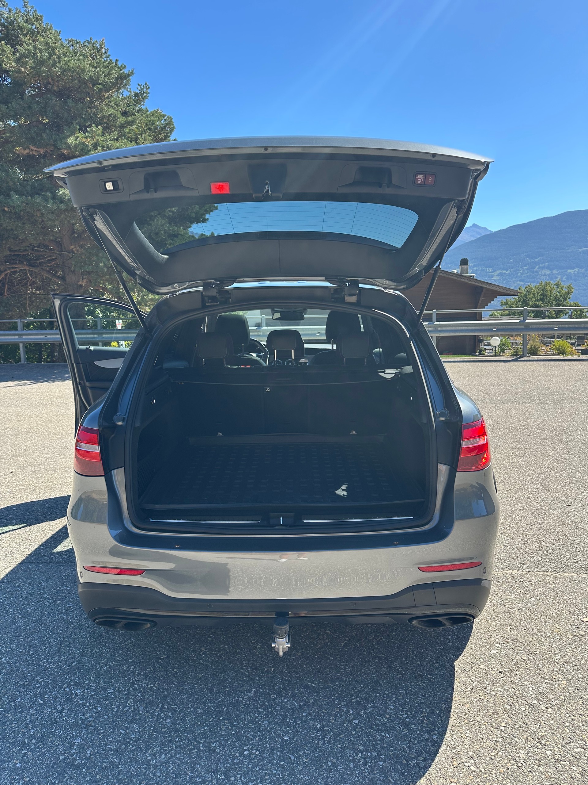 MERCEDES-BENZ GLC 43 AMG 4m-image-14