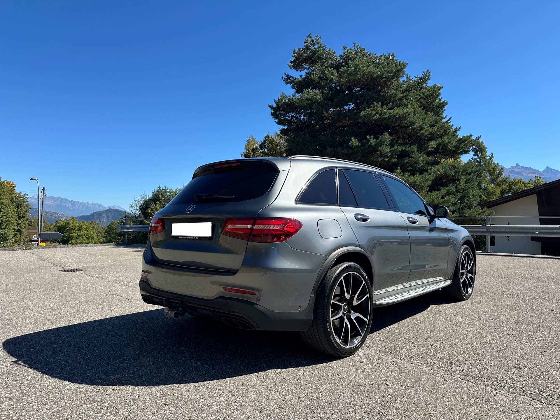 MERCEDES-BENZ GLC 43 AMG 4m-image-3
